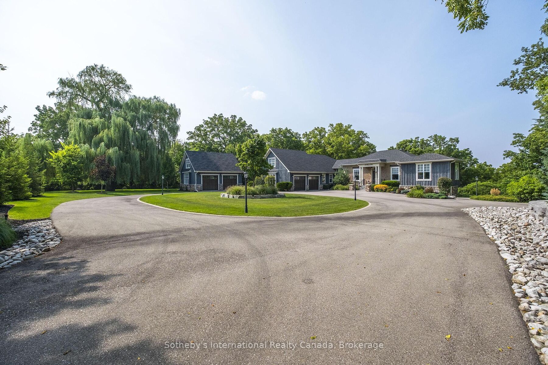 24 Barker Street, Brant, ON N3L 2H5 photo 3