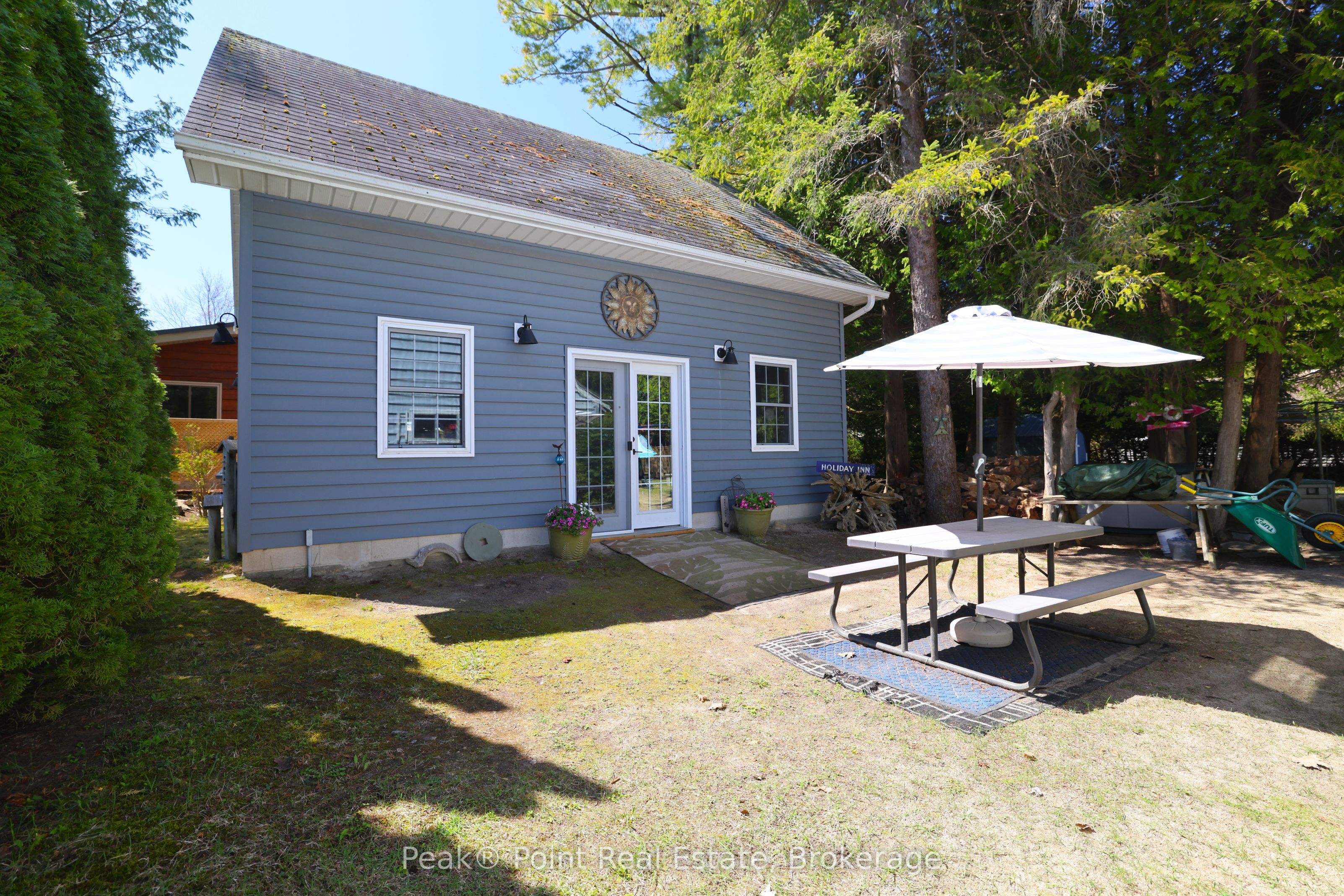 20 Clarence Avenue, South Bruce Peninsula, ON N0H 2G0 photo 5