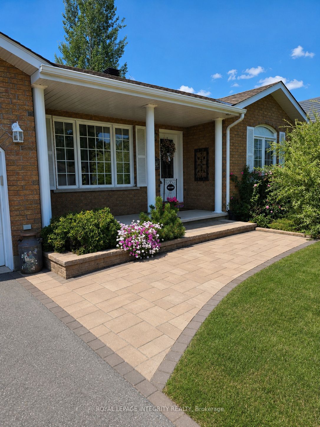 4 Cherry Avenue, South Stormont, ON K0C 1P0 photo 2