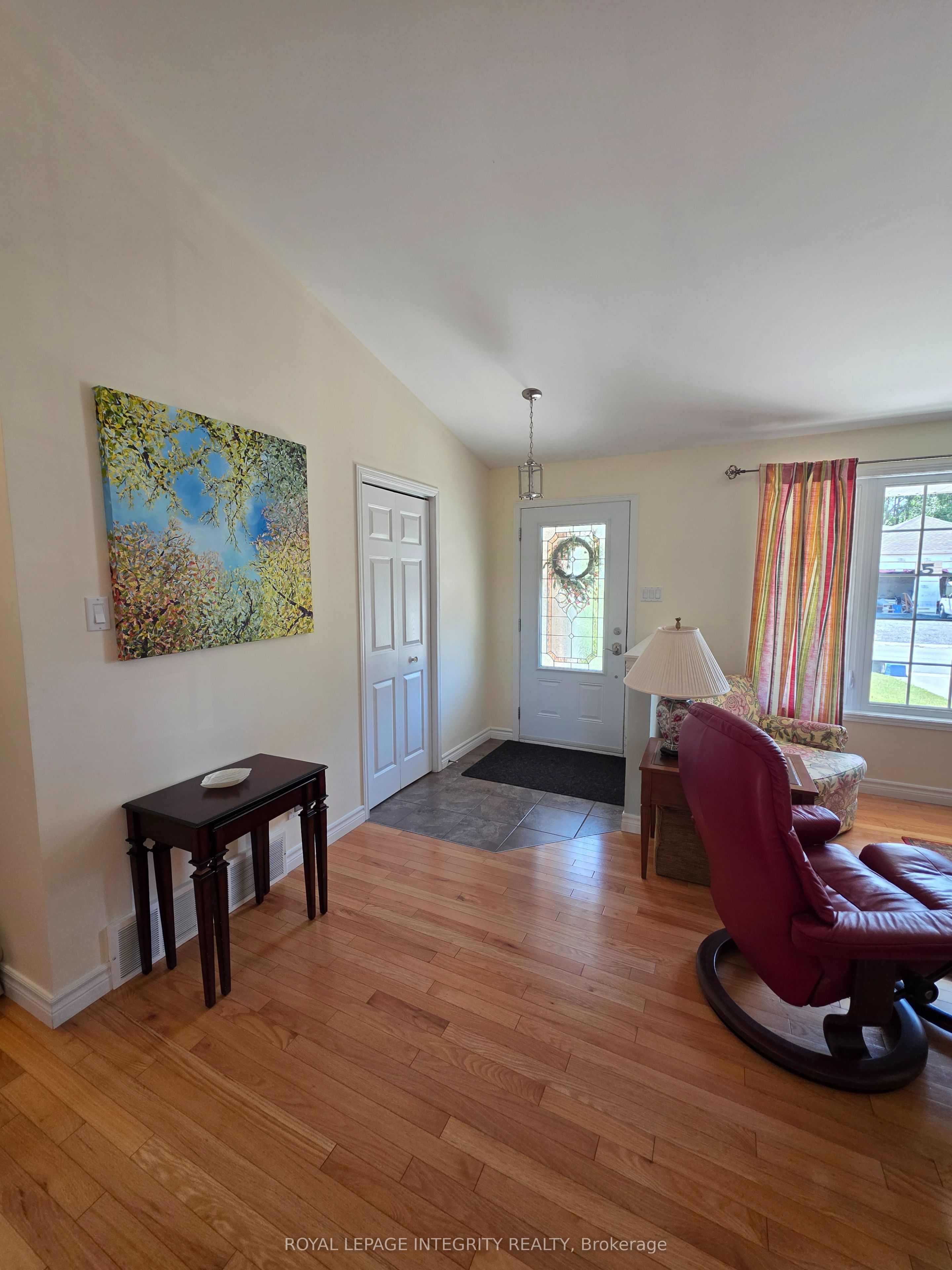 4 Cherry Avenue, South Stormont, ON K0C 1P0 photo 4