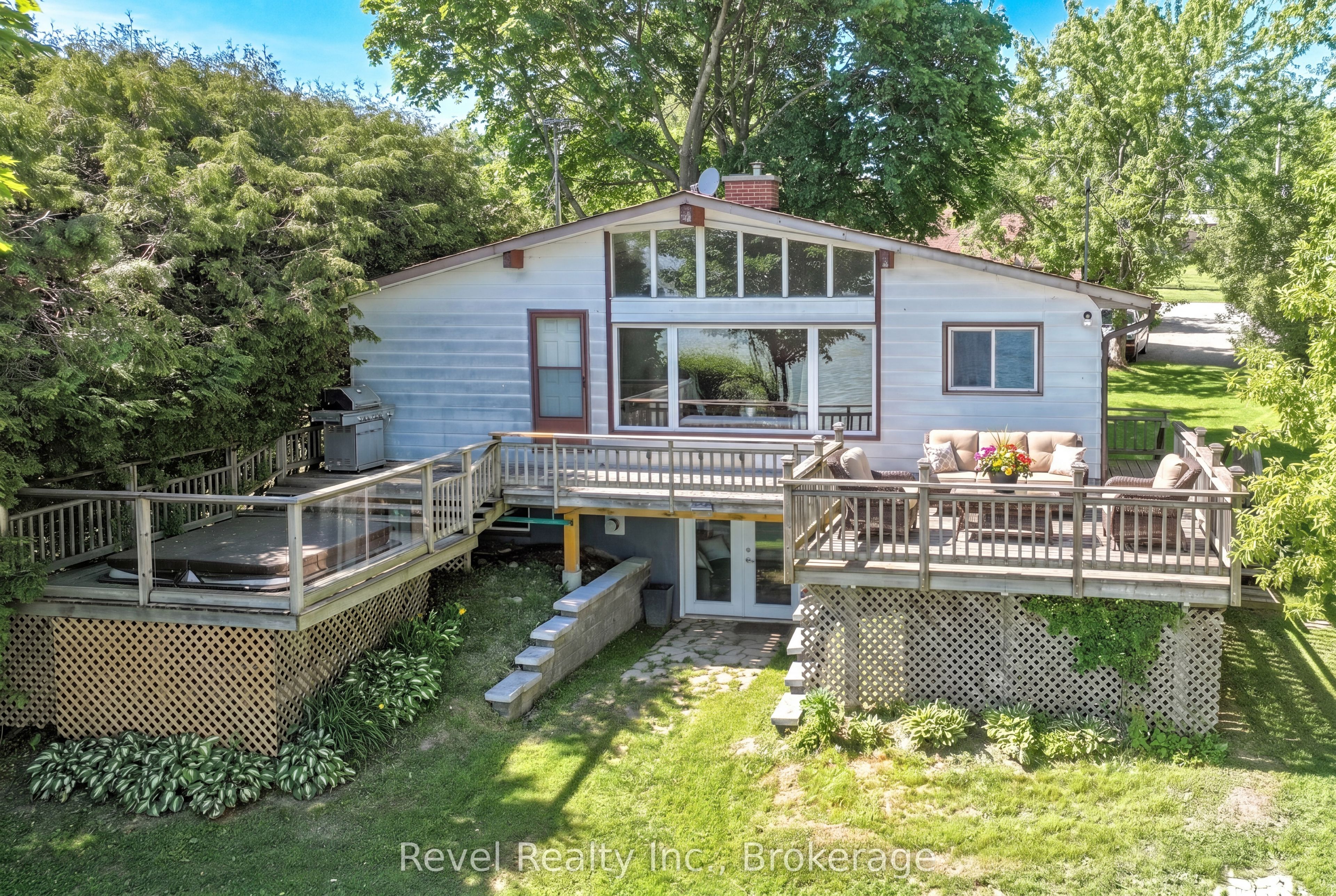 18 Lakeview Boulevard, Kawartha Lakes, ON K0M 2C0 photo 4