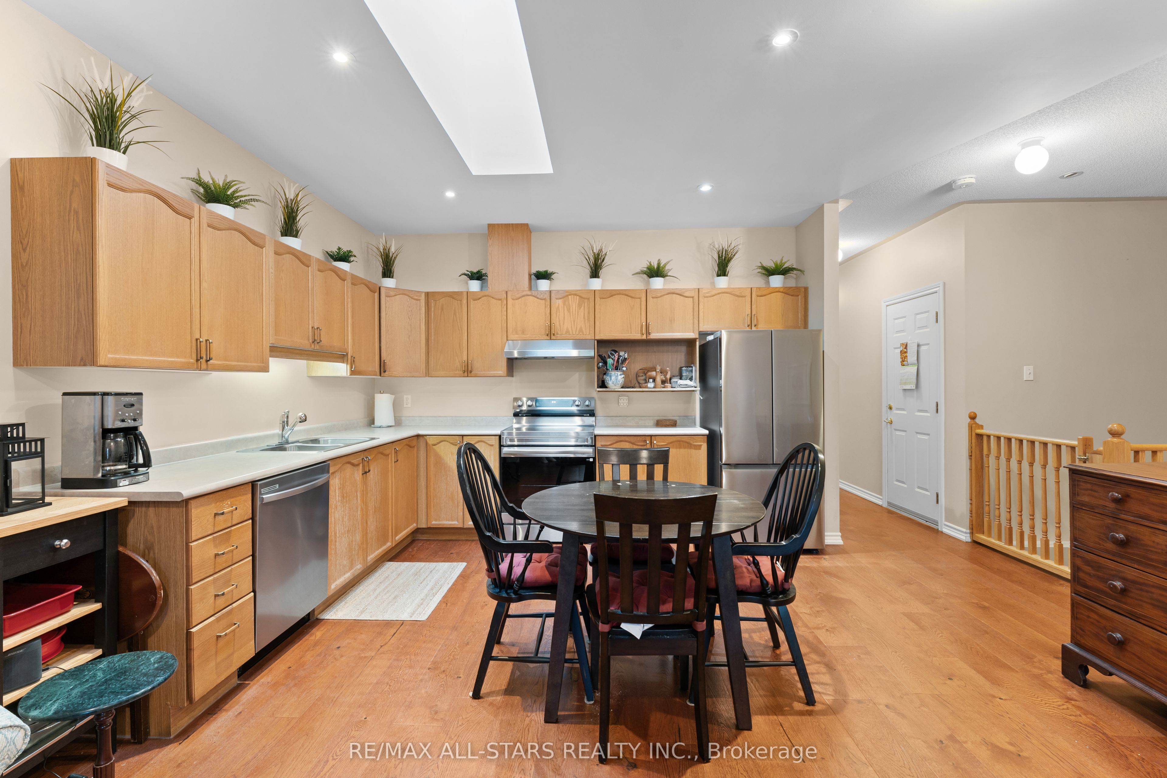 111 colborne Street 11, Kawartha Lakes, ON K0M 1N0 photo 4