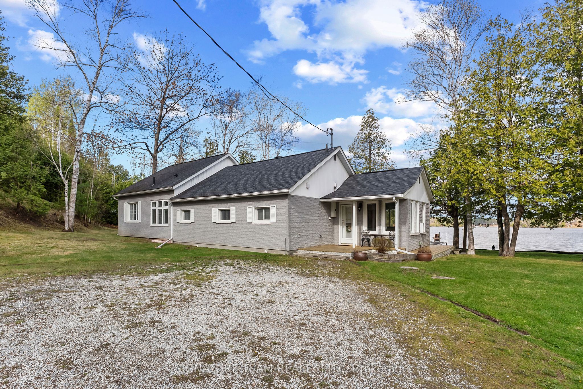 32B Lefty Lane, Whitewater Region, ON K0J 1Y0