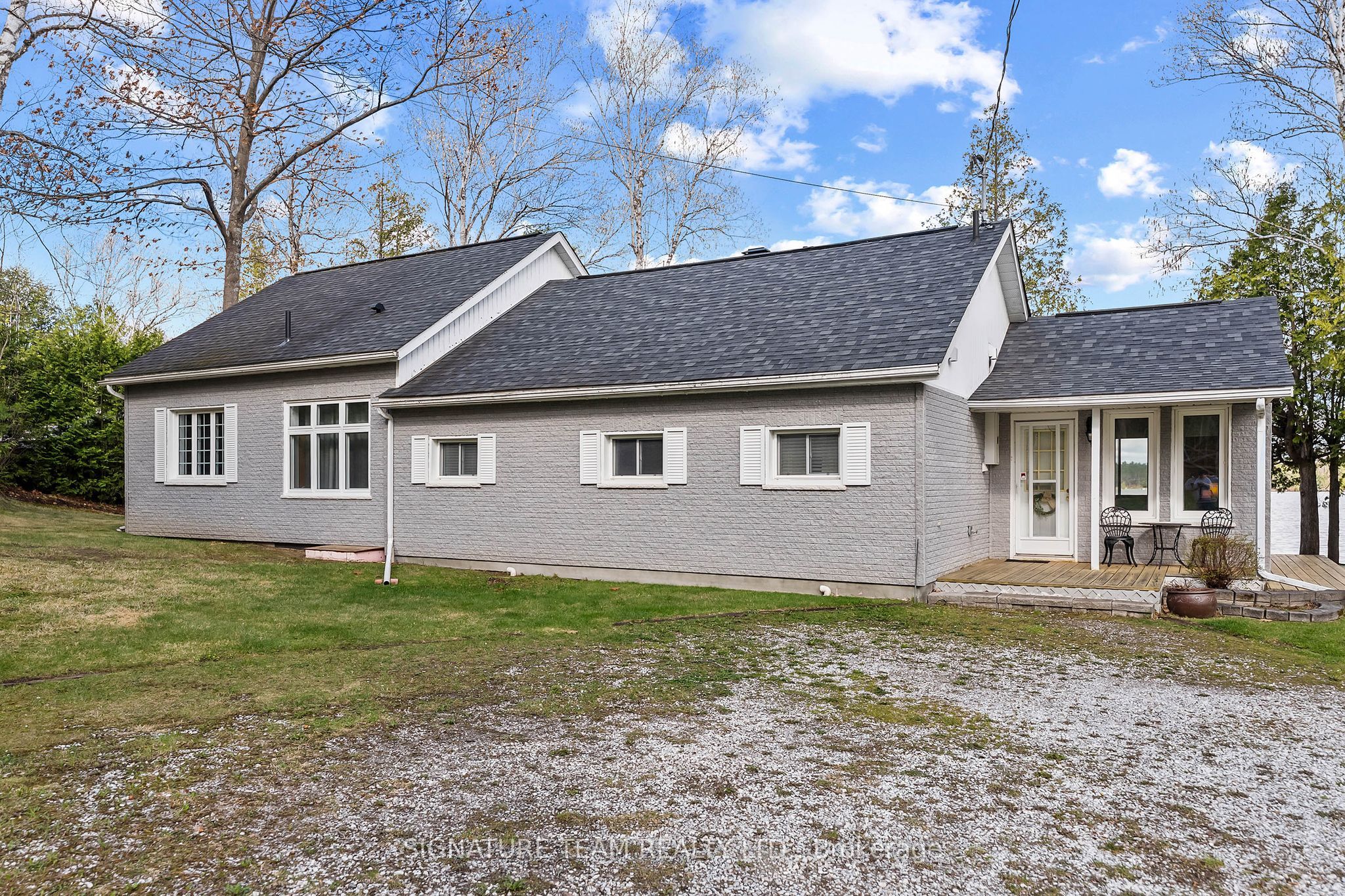32B Lefty Lane, Whitewater Region, ON K0J 1Y0 photo 2