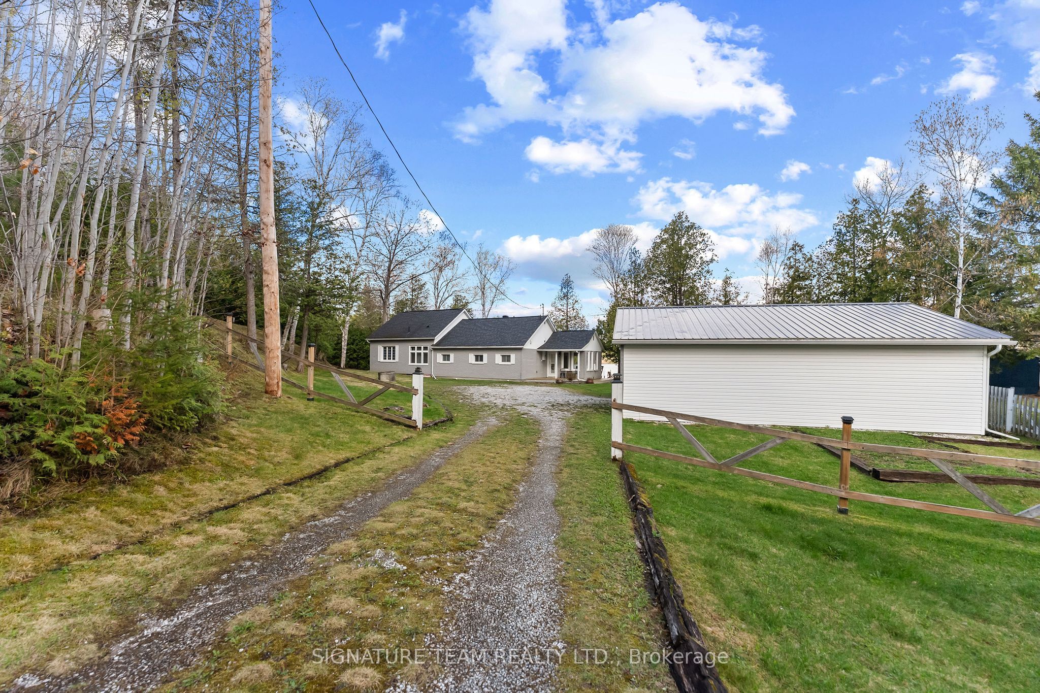 32B Lefty Lane, Whitewater Region, ON K0J 1Y0 photo 3