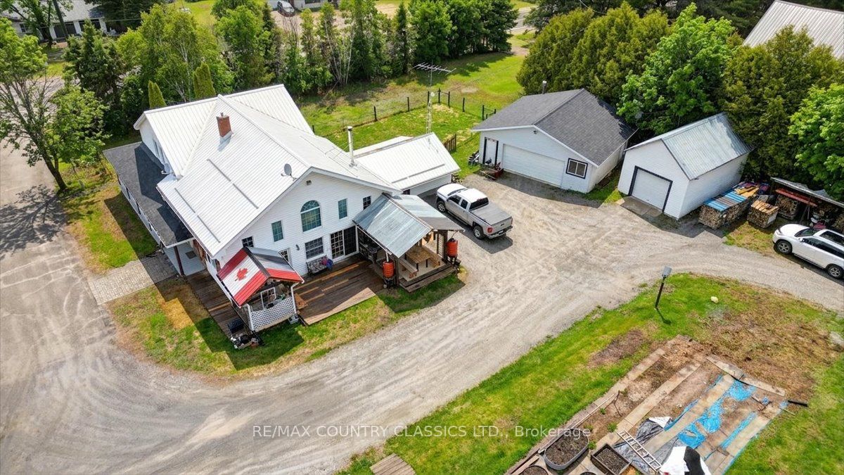 29840 62 Highway, Hastings Highlands, ON K0L 1C0 photo 5