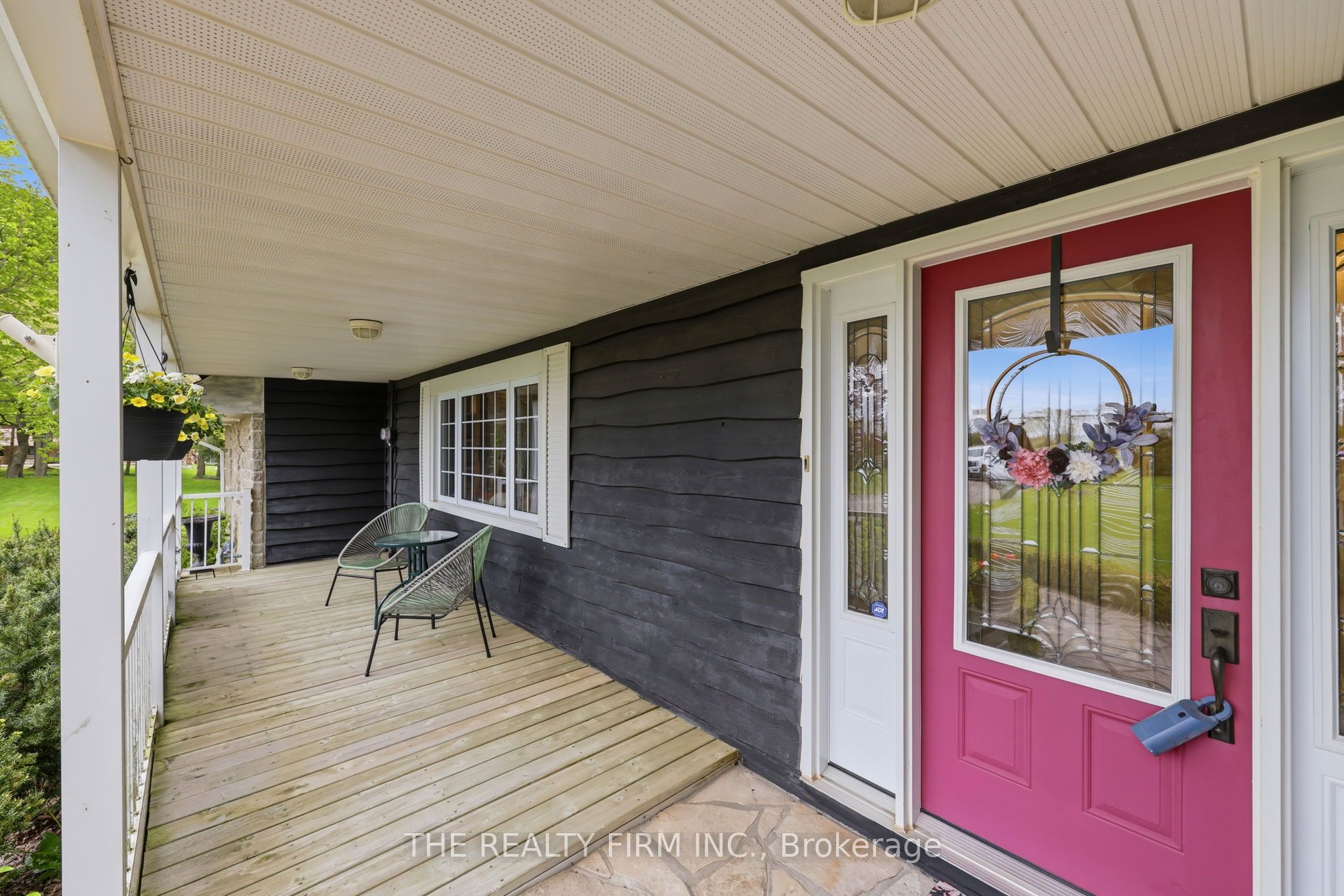 2294 Harris Road, Thames Centre, ON N0L 1G5 photo 4