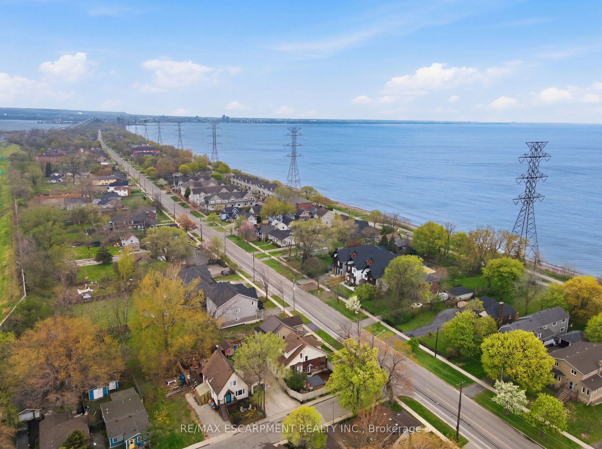 230 Beach Boulevard, Hamilton, ON L8H 6W1 photo 4