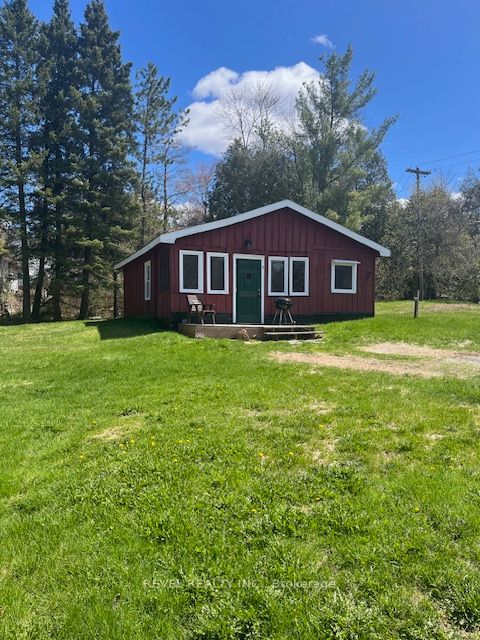 4 Al's Avenue, Kawartha Lakes, ON K0M 2L0 photo 2