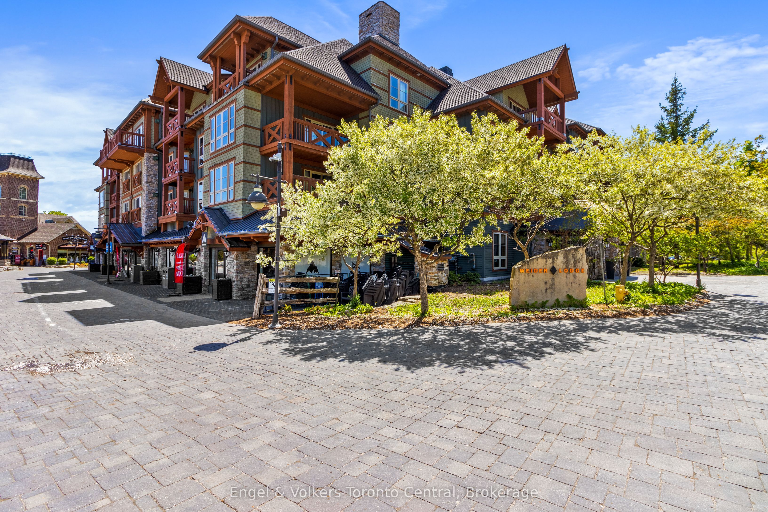 152 Jozo Weider Boulevard 319 321, Blue Mountains, ON L9Y 0V2 photo 3