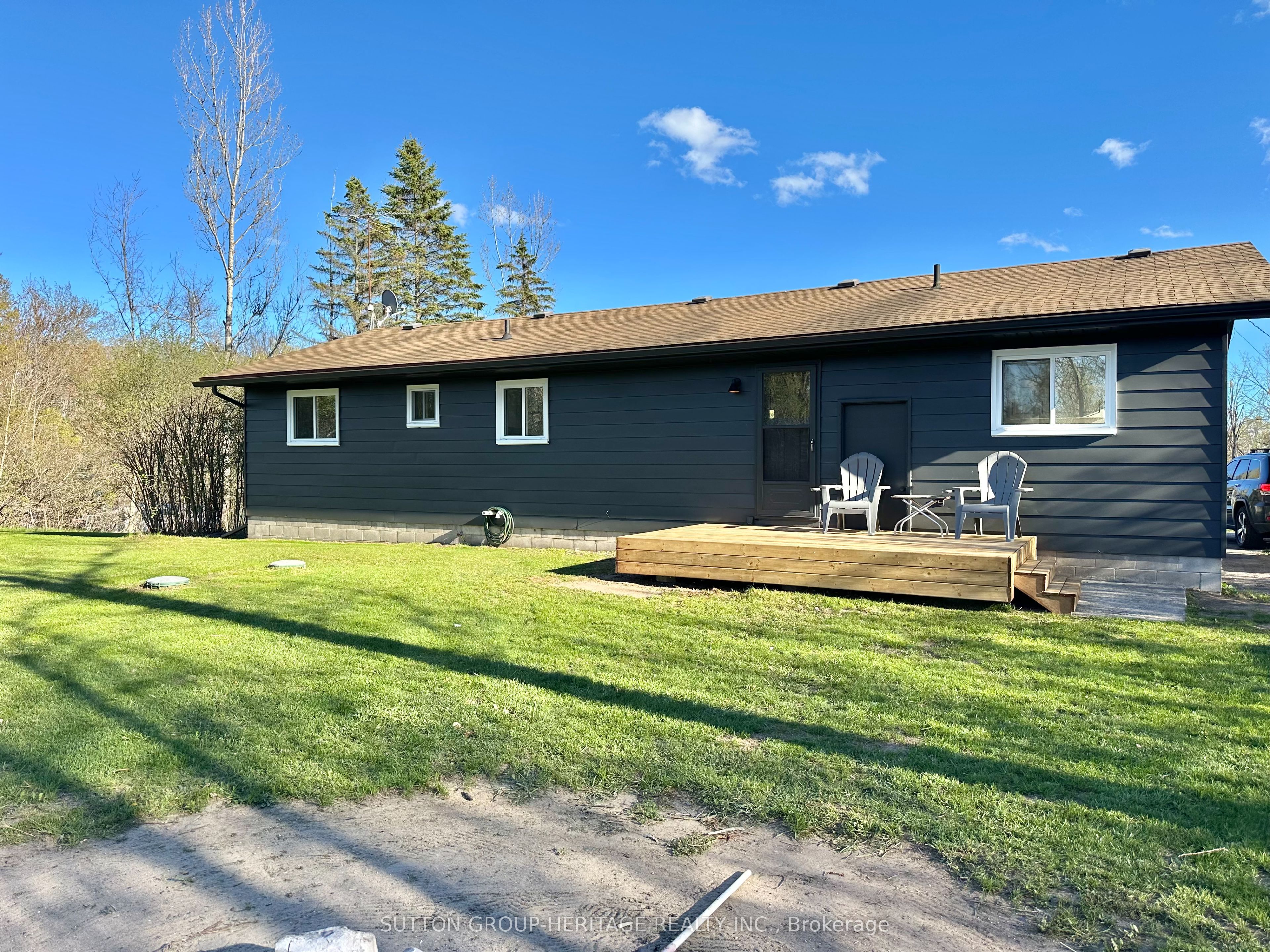 11 Swiss Crescent S, Trent Lakes, ON K0M 1A0 photo 3