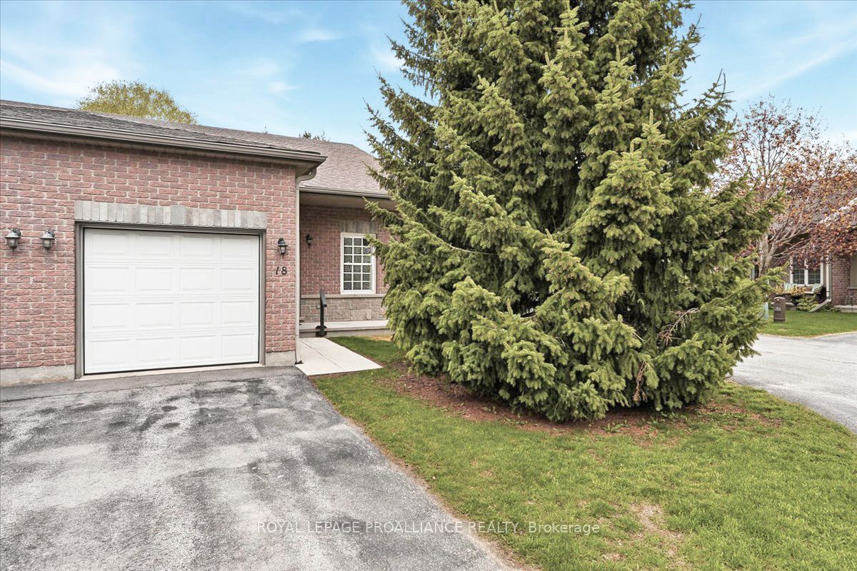 1 Rosemary Court 18, Prince Edward County, ON K0K 2T0 photo 5