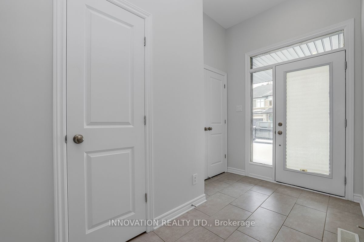 1011 Eider Street, Blossom Park - Airport and Area, ON K4M 0P5 photo 3