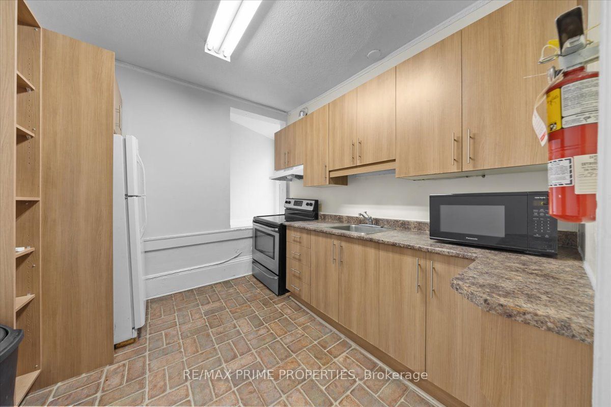 155 Stewart Street 2, Lower Town - Sandy Hill, ON K1N 6J8 photo 4