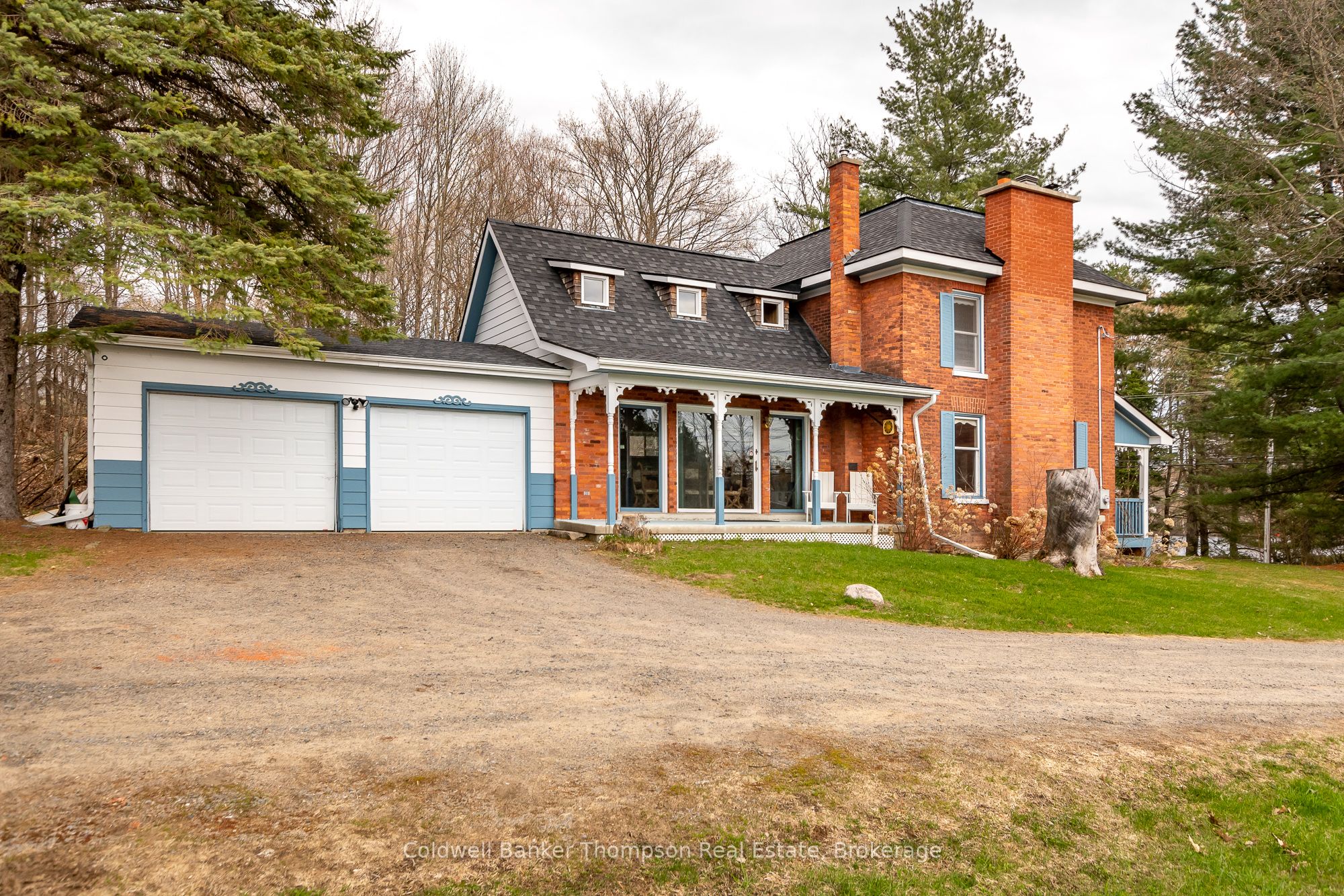 124 Hunters Bay Drive, Huntsville, ON P1H 1M9