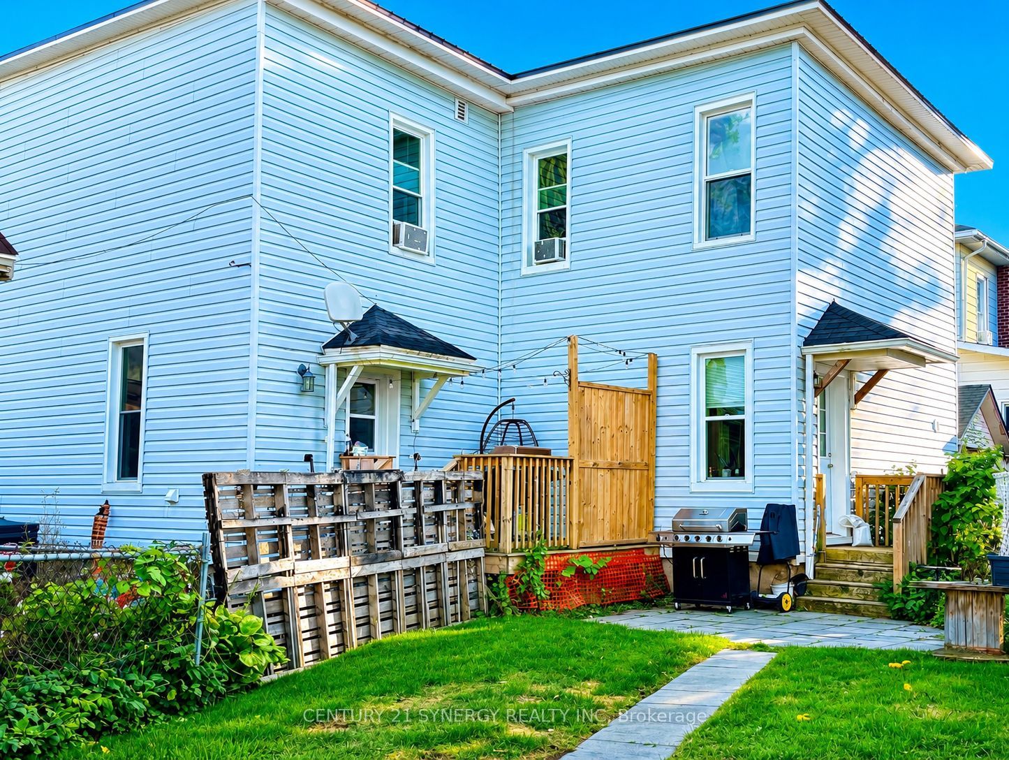 114 Main Street E, Smiths Falls, ON K7A 1B2 photo 5
