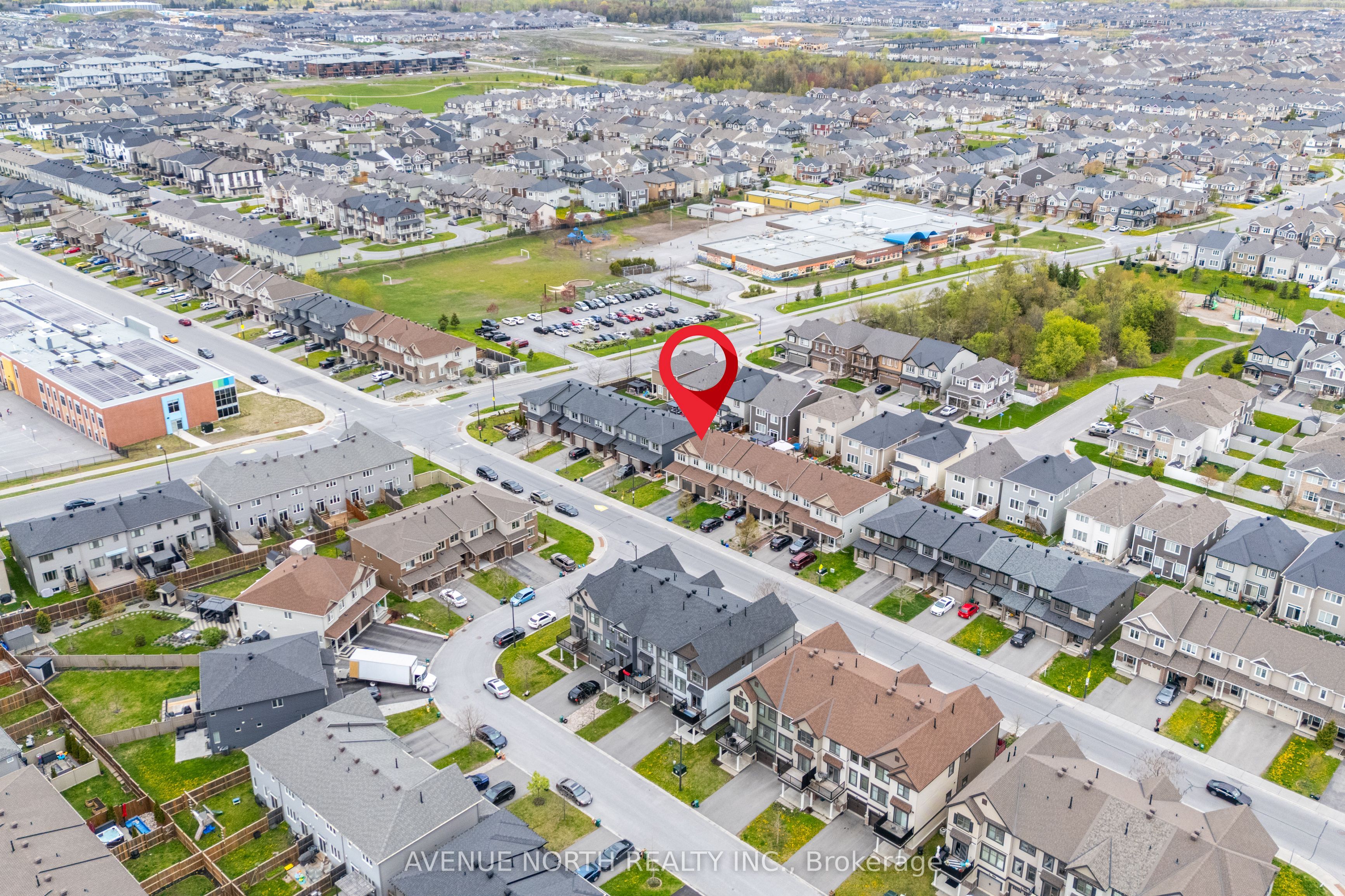 940 Kilbirnie Drive, Barrhaven, ON K2J 5T9 photo 4
