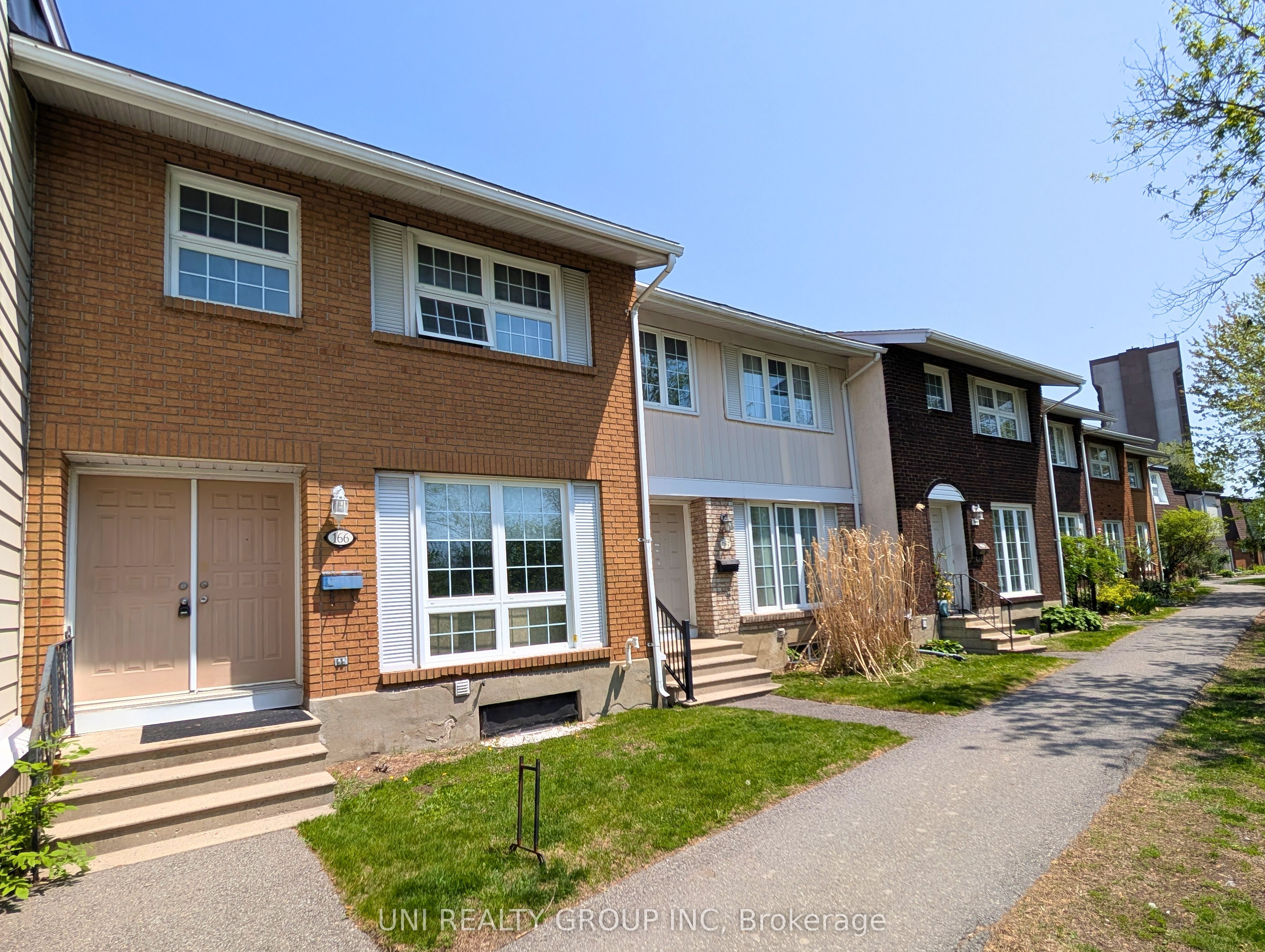 3290 Southgate Road 166, Hunt Club - South Keys and Area, ON K1V 8X2