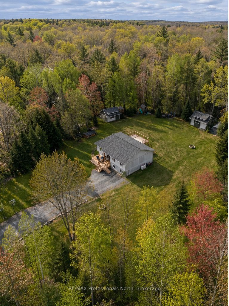 79 Mainhood Road, Huntsville, ON P0B 1M0 photo 3