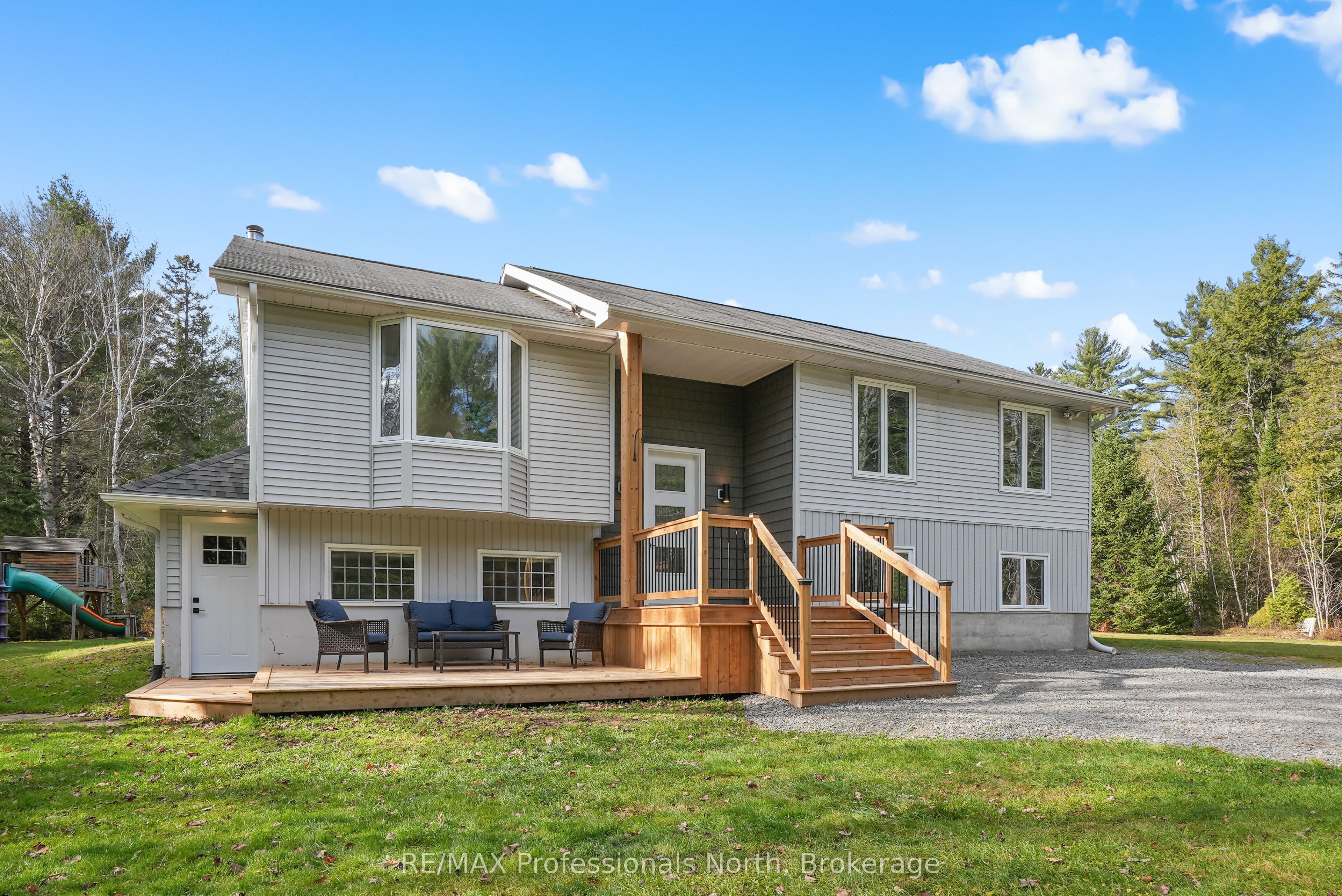 79 Mainhood Road, Huntsville, ON P0B 1M0 photo 4