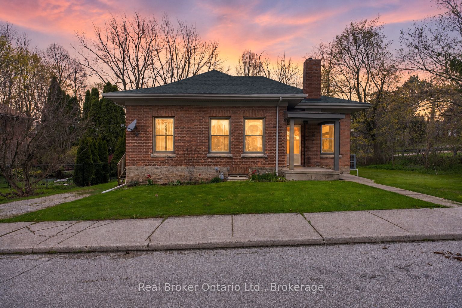 846 7th Avenue E, Owen Sound, ON N4K 2Y6