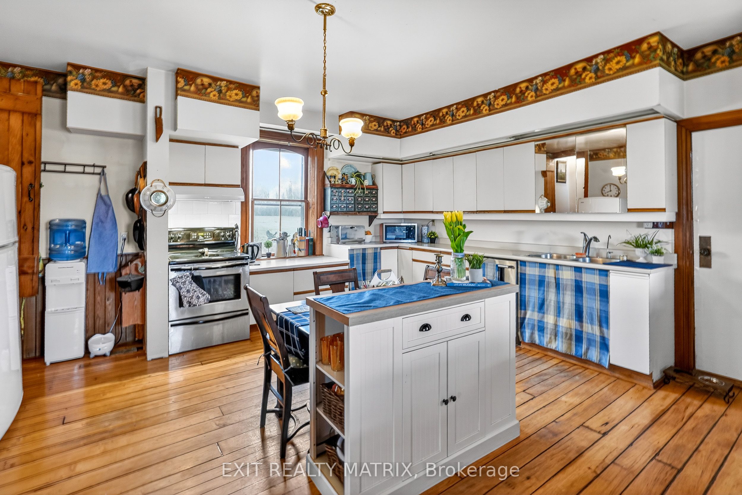 7499 Bank Street, Greely - Metcalfe - Osgoode - Vernon and Area, ON K0A 2P0 photo 4