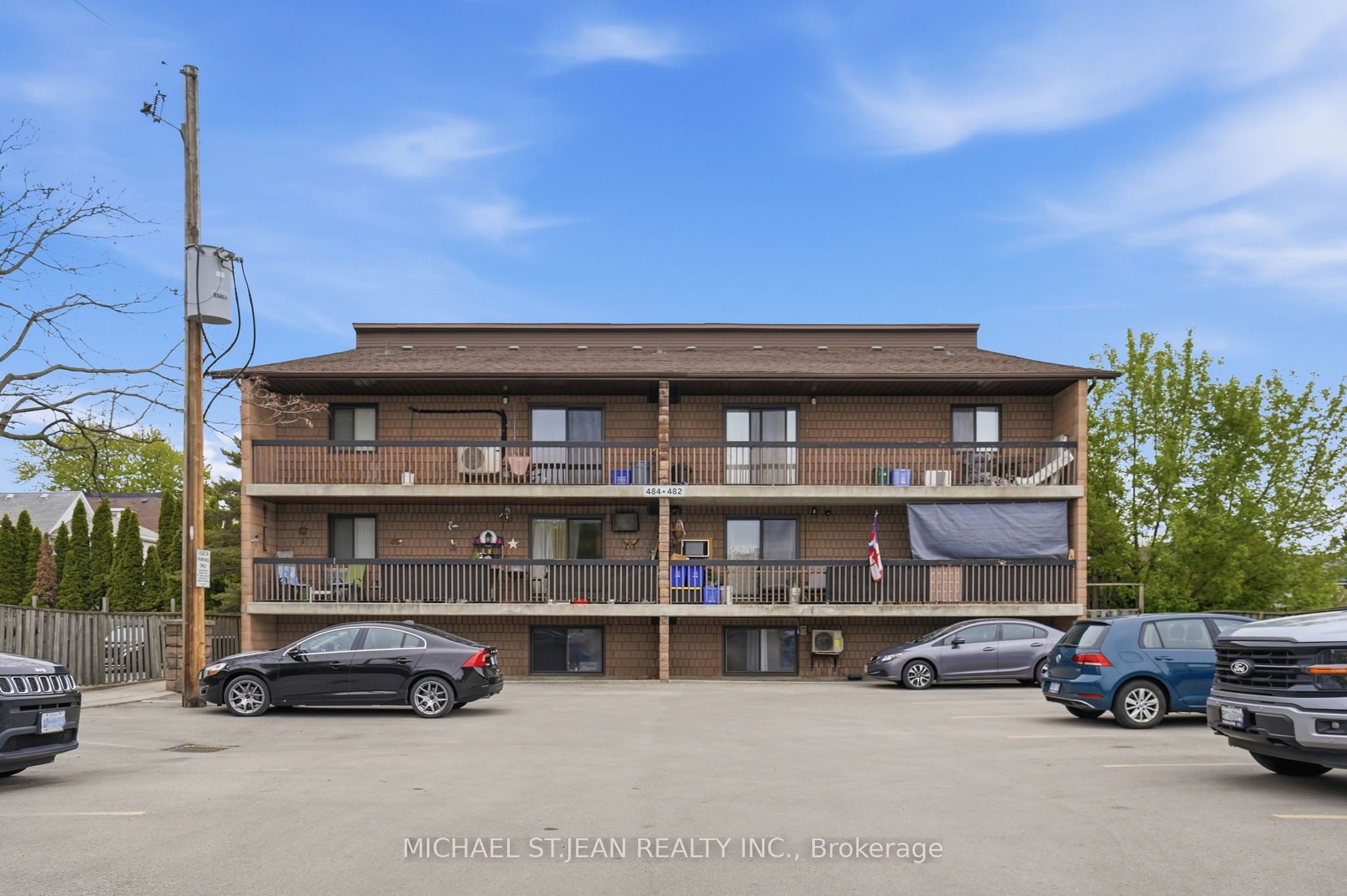 482 James Street N 104, Hamilton, ON L8L 1J1