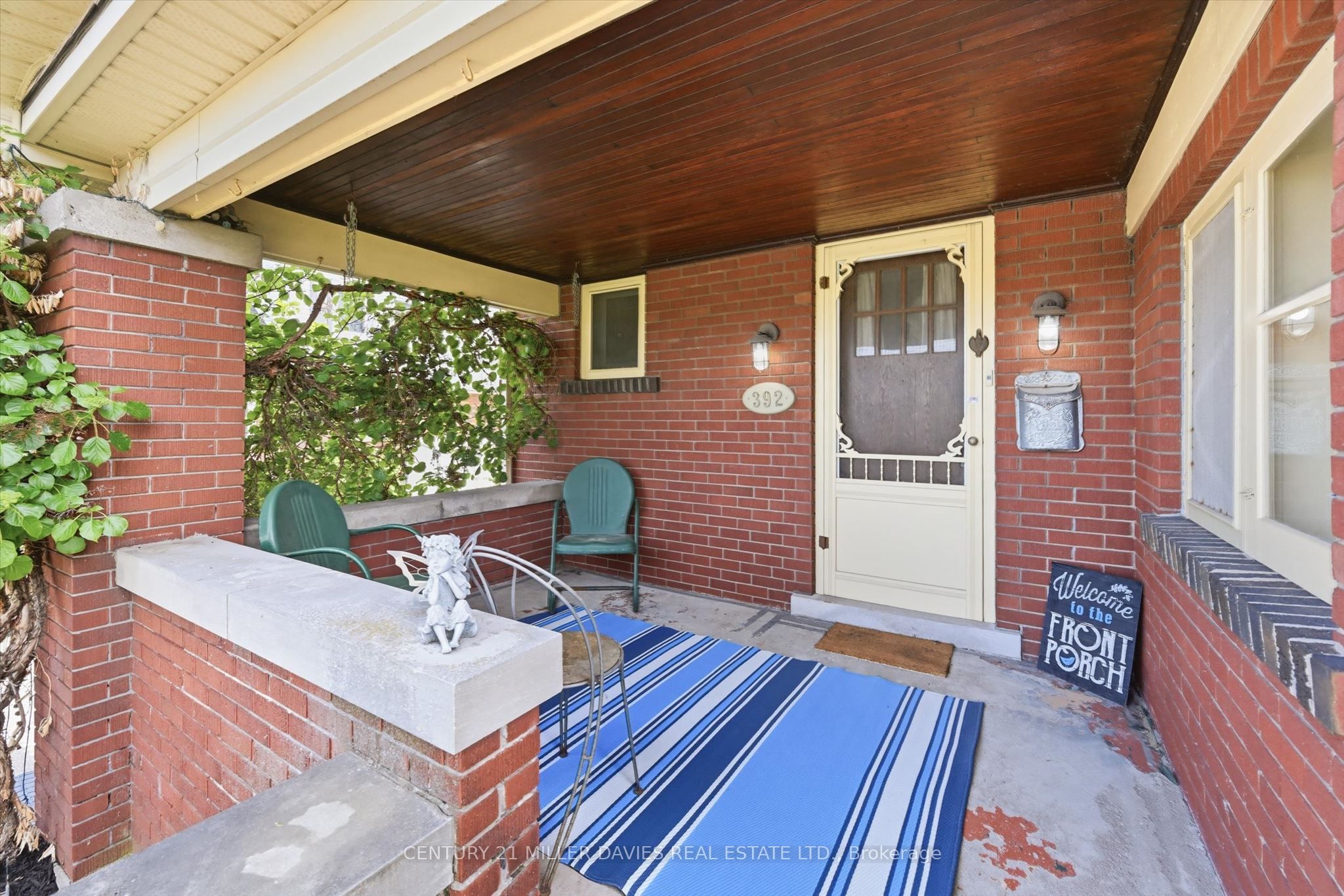 392 Queenston Street, St. Catharines, ON L2P 2X9 photo 5