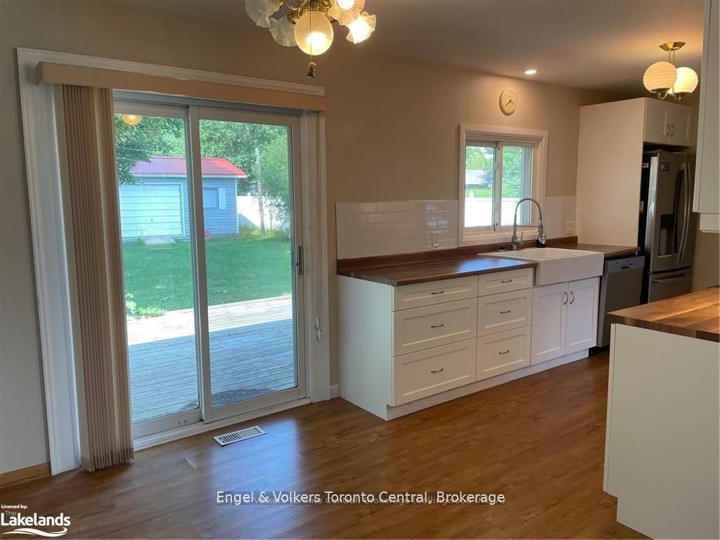 27 Herbert Avenue, Grey Highlands, ON N0C 1H0 photo 3