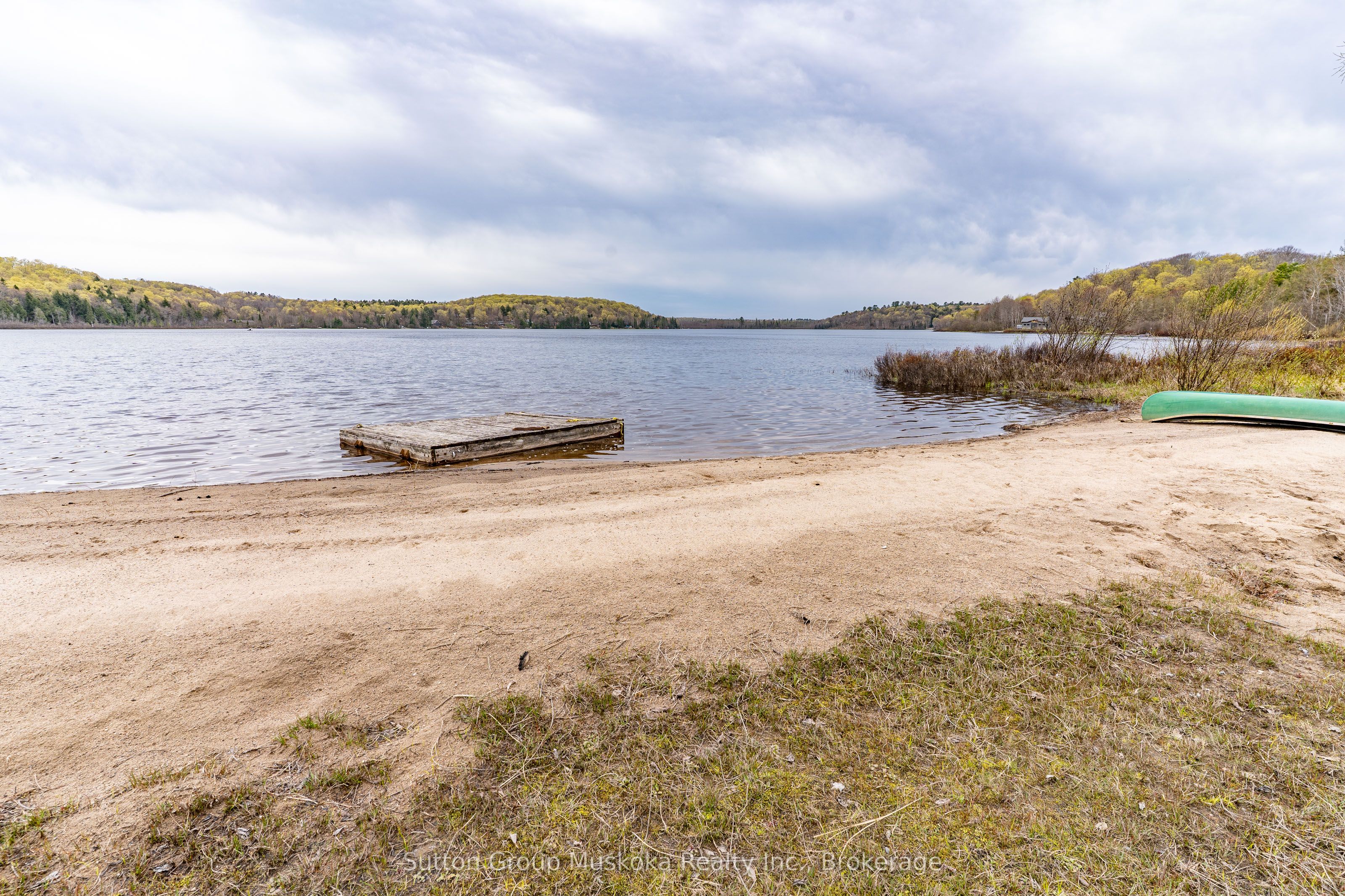 435 North Deer Lake Road, Huntsville, ON P0B 1L0 photo 3