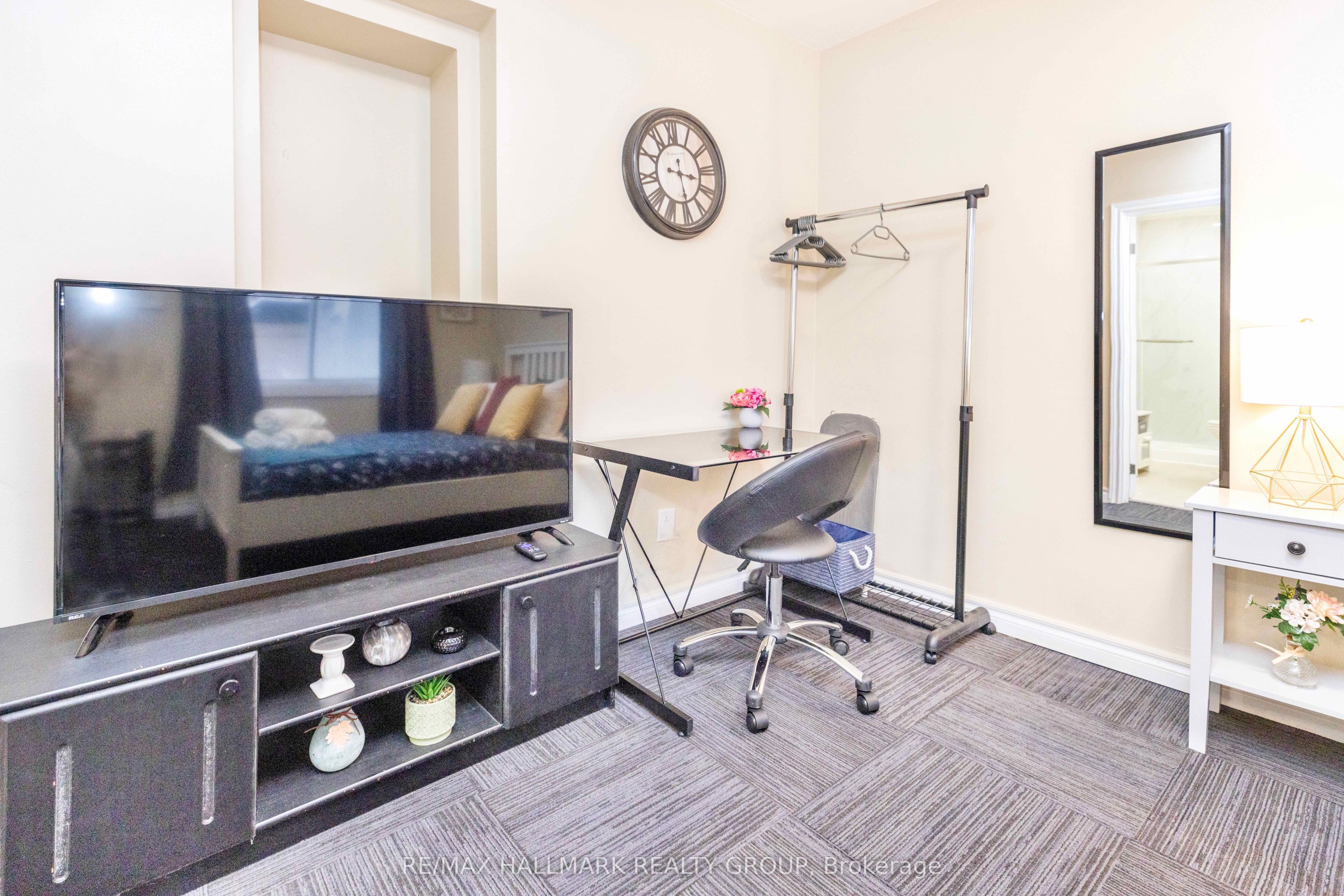 456 BRONSON Avenue 4, West Centre Town, ON K1R 6J6 photo 4