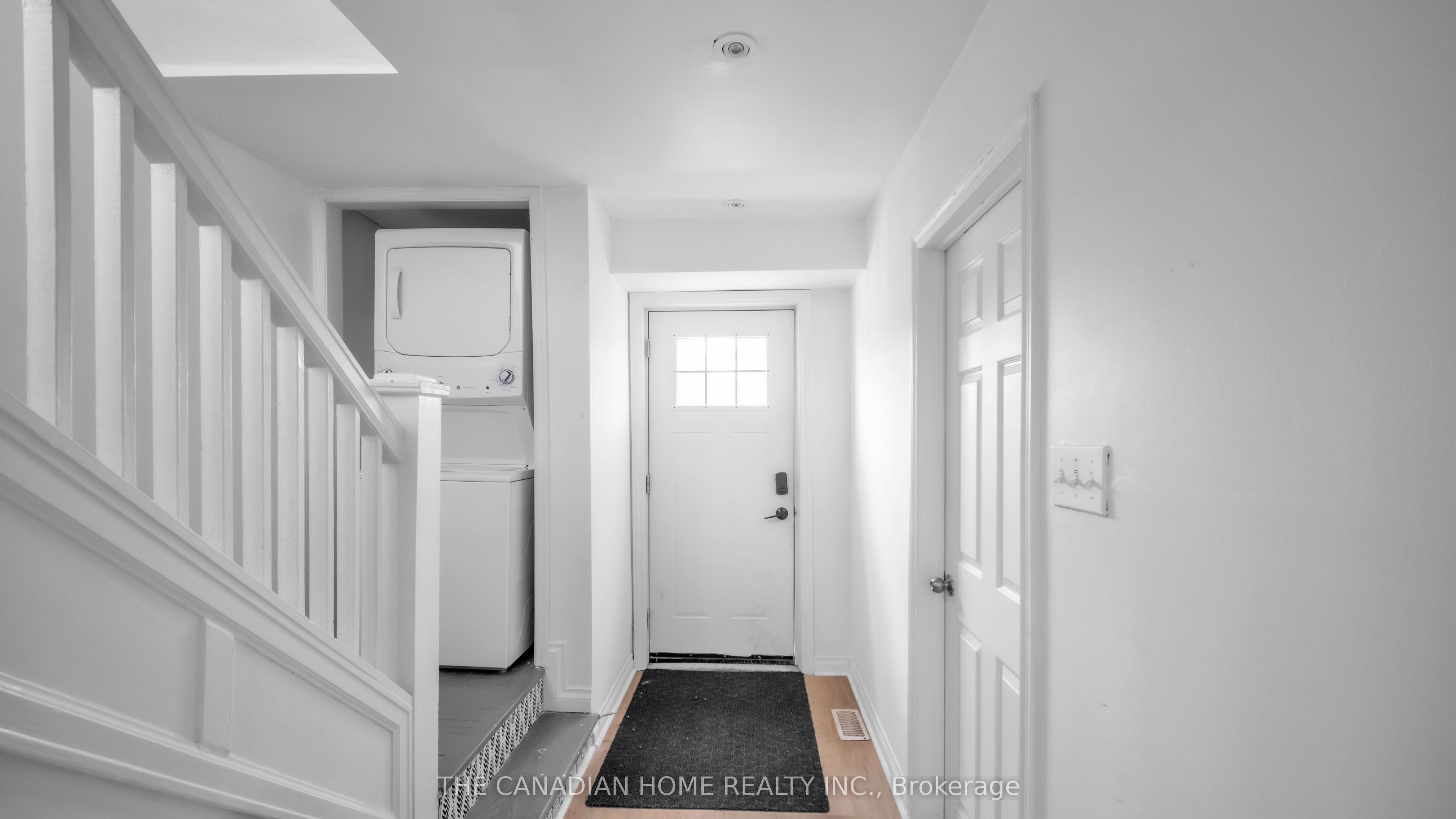 87 WEST 5TH Street, Hamilton, ON L9C 3N5 photo 4