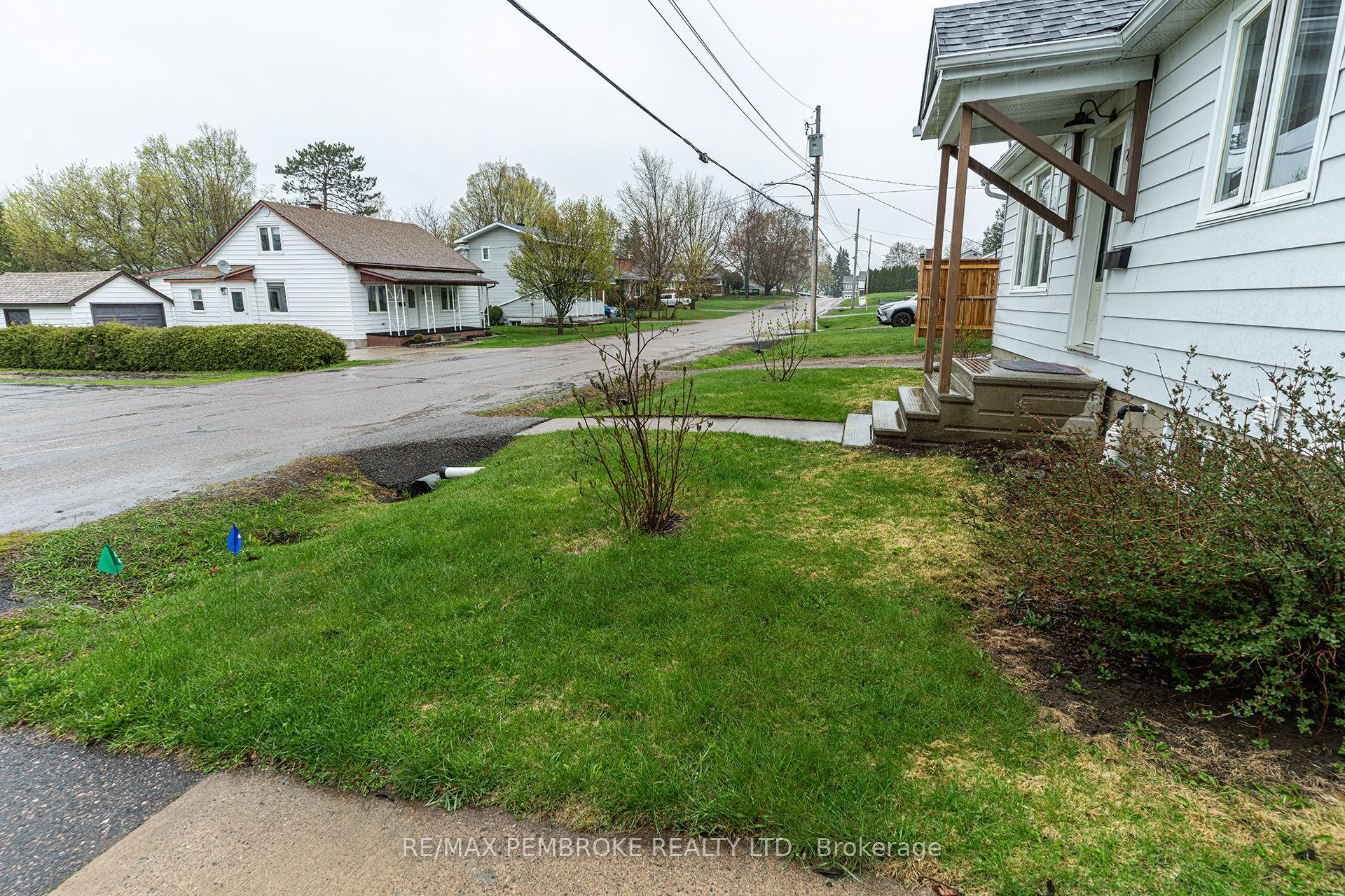 496 Wilbert Street, Pembroke, ON K8A 3G6 photo 4