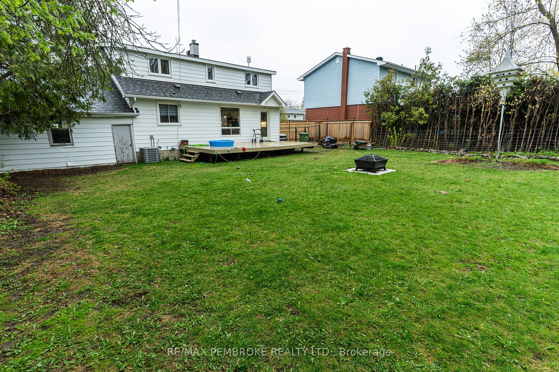496 Wilbert Street, Pembroke, ON K8A 3G6 photo 5