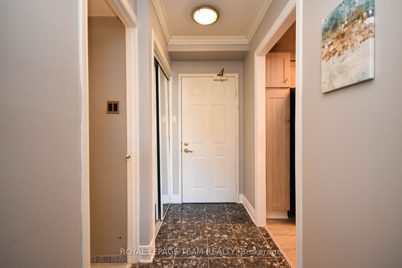 959 North River Road 203, Overbrook - Castleheights and Area, ON K1K 3V3 photo 4