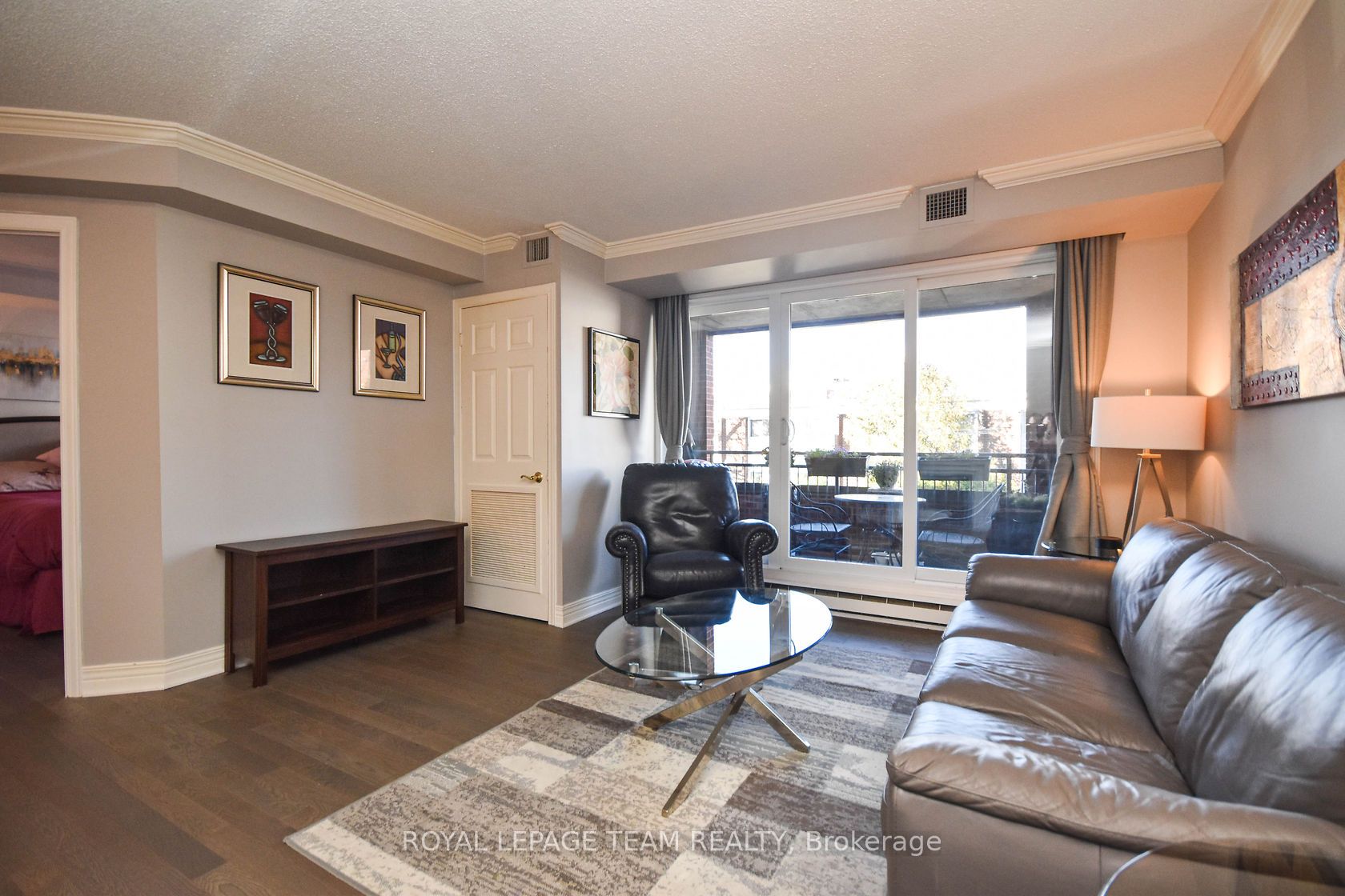 959 North River Road 203, Overbrook - Castleheights and Area, ON K1K 3V3 photo 5