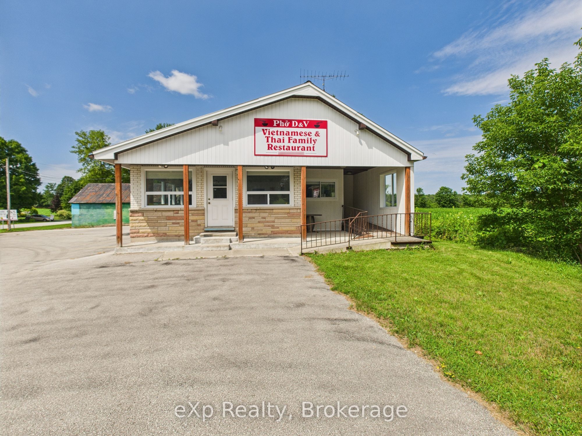 315194 HIGHWAY 6, Chatsworth, ON N0H 2V0 photo 2