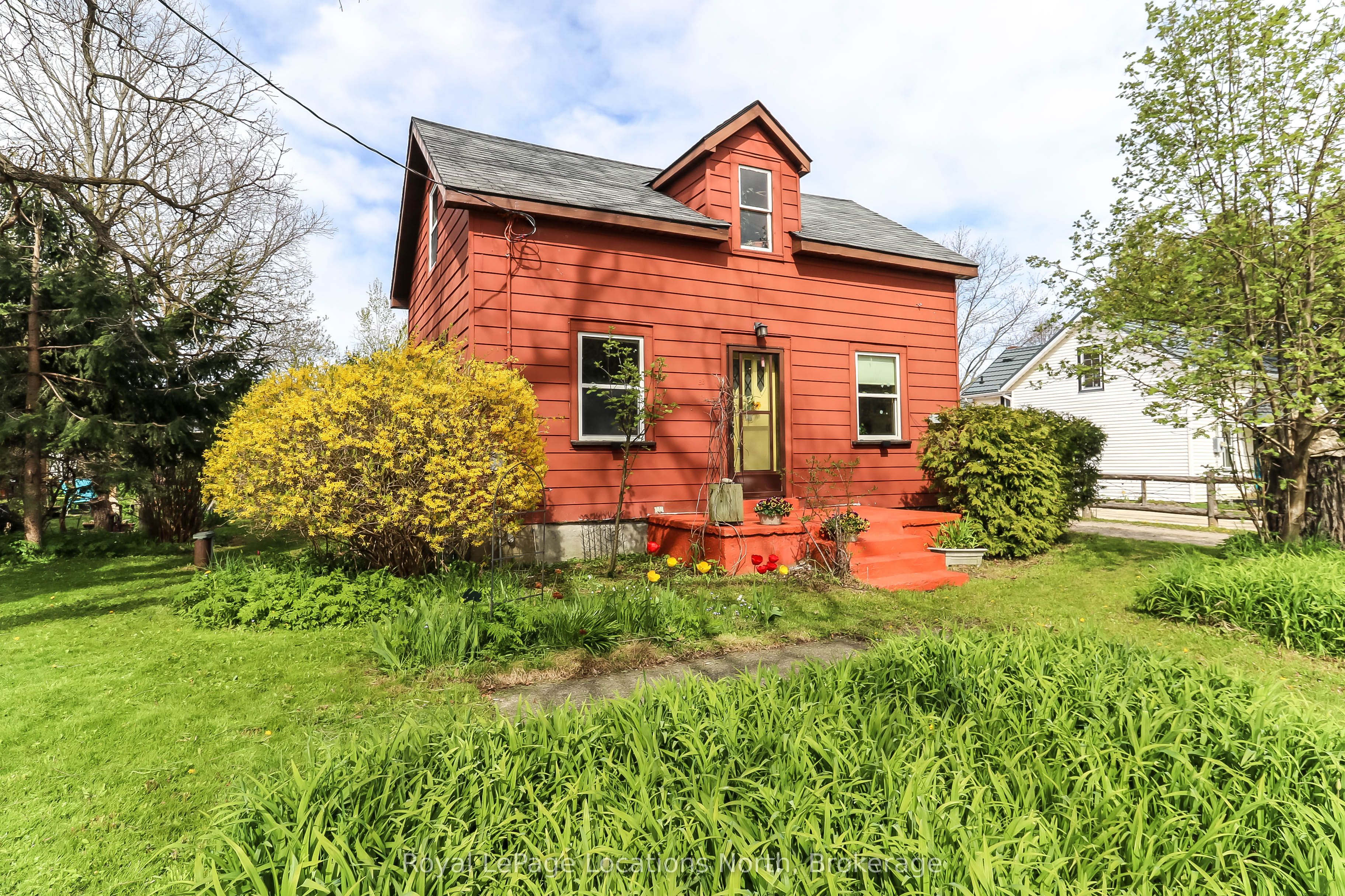 118 Marsh Street, Blue Mountains, ON N0H 1J0