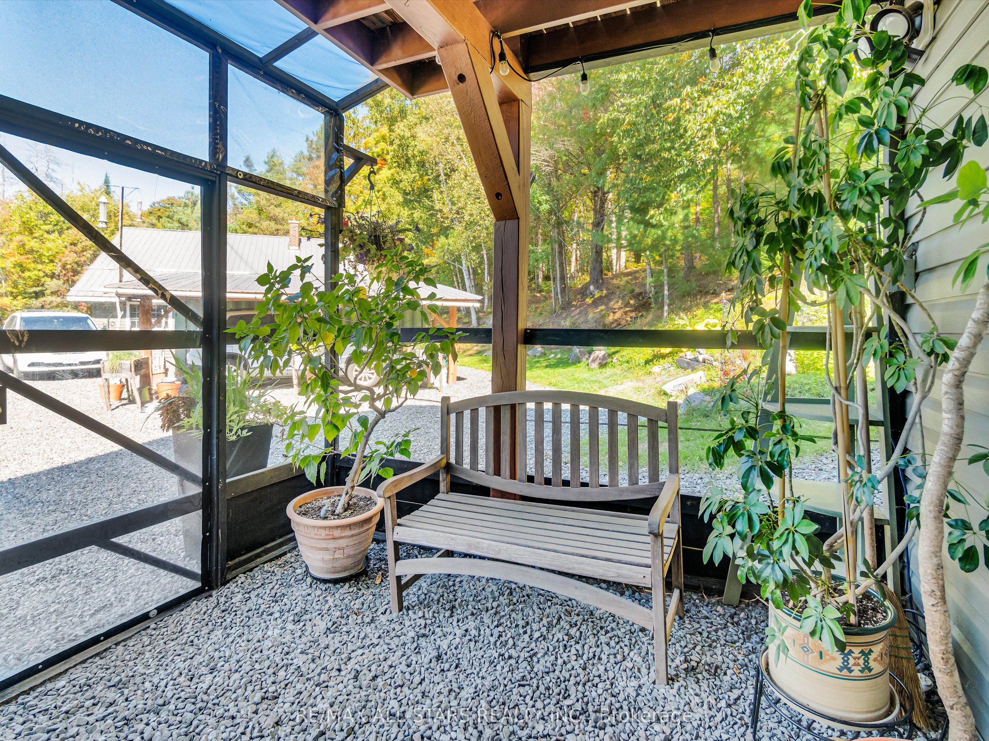 1435 Falkenburg Road, Muskoka Lakes, ON P1L 1X4