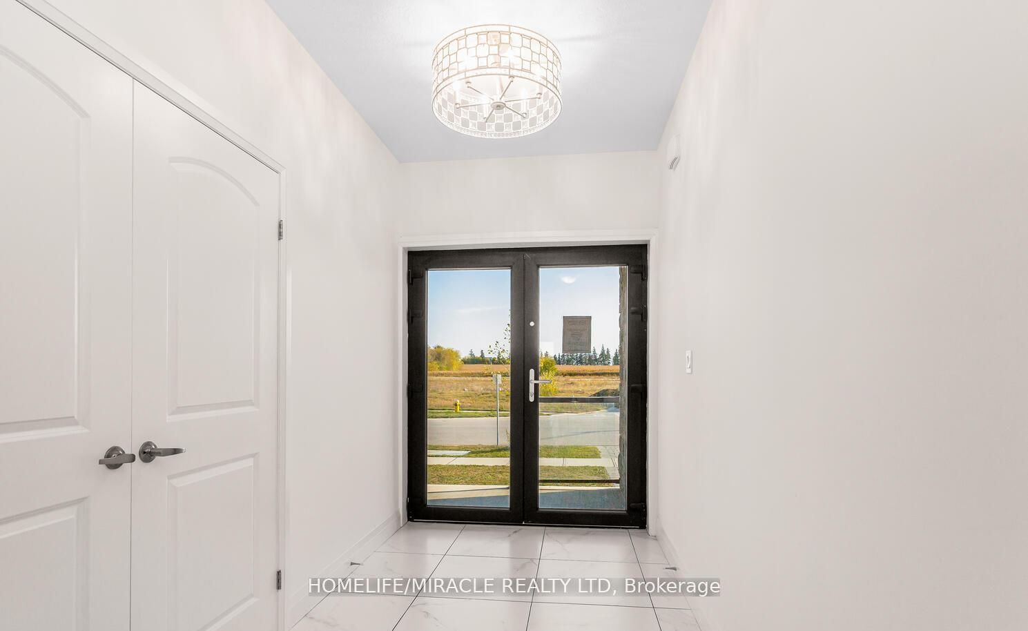80 Grandville Circle, Brant, ON N3L 0J5 photo 4