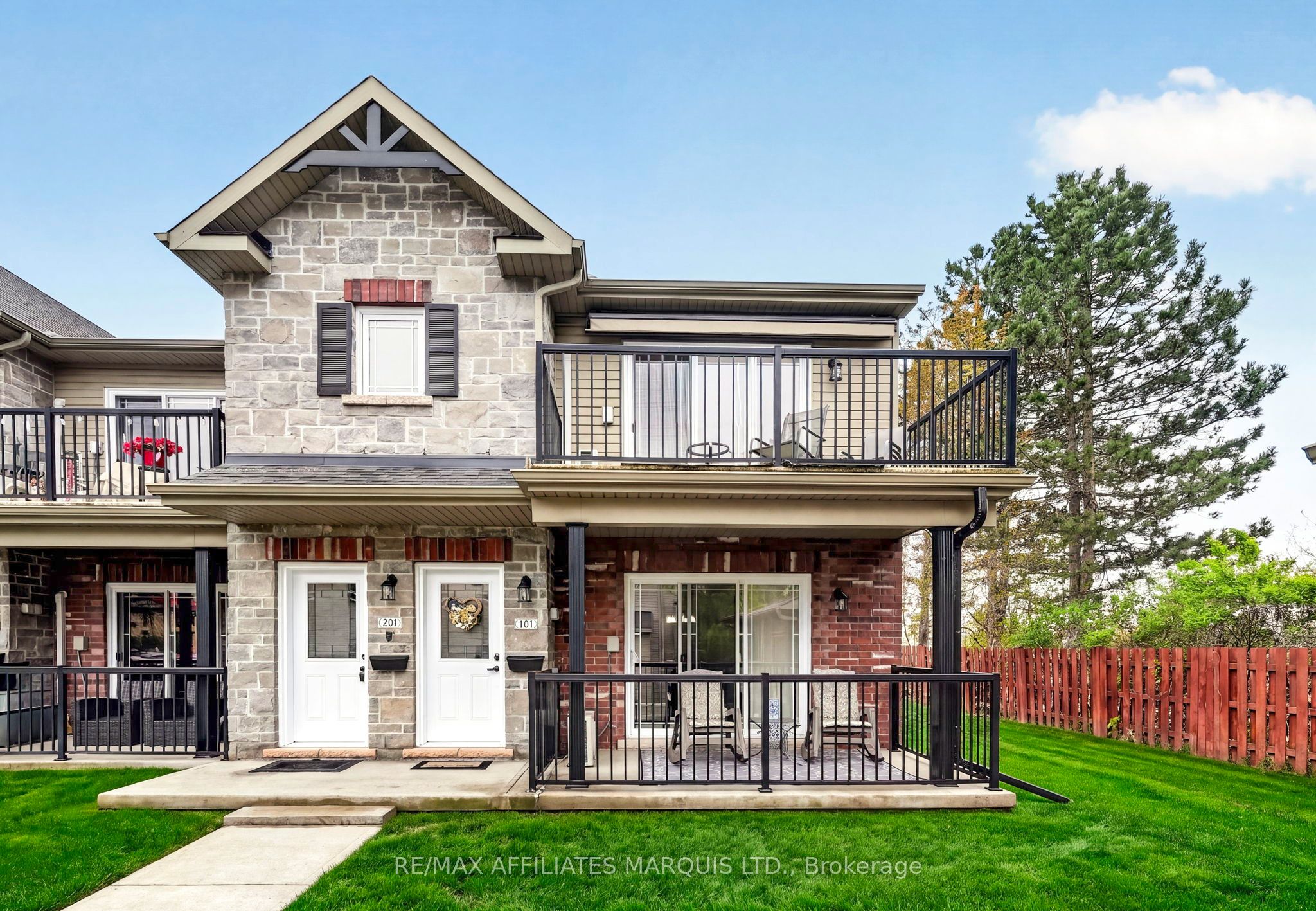 222 First Street E 101, Cornwall, ON K6H 0G2