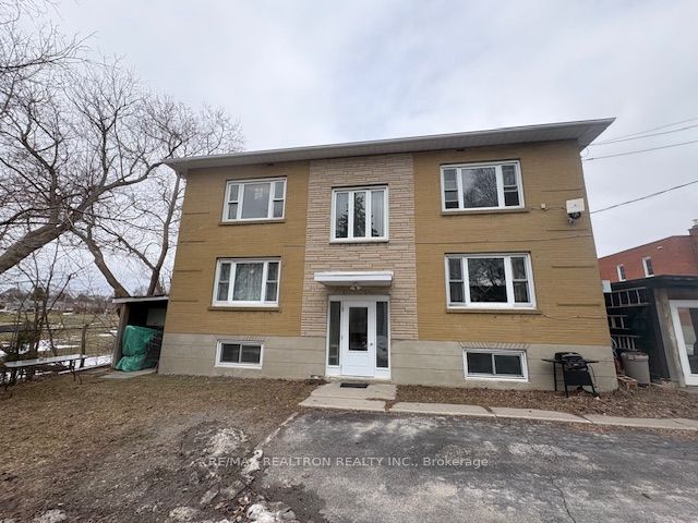 188 Henry Street, Quinte West, ON K8V 5L3