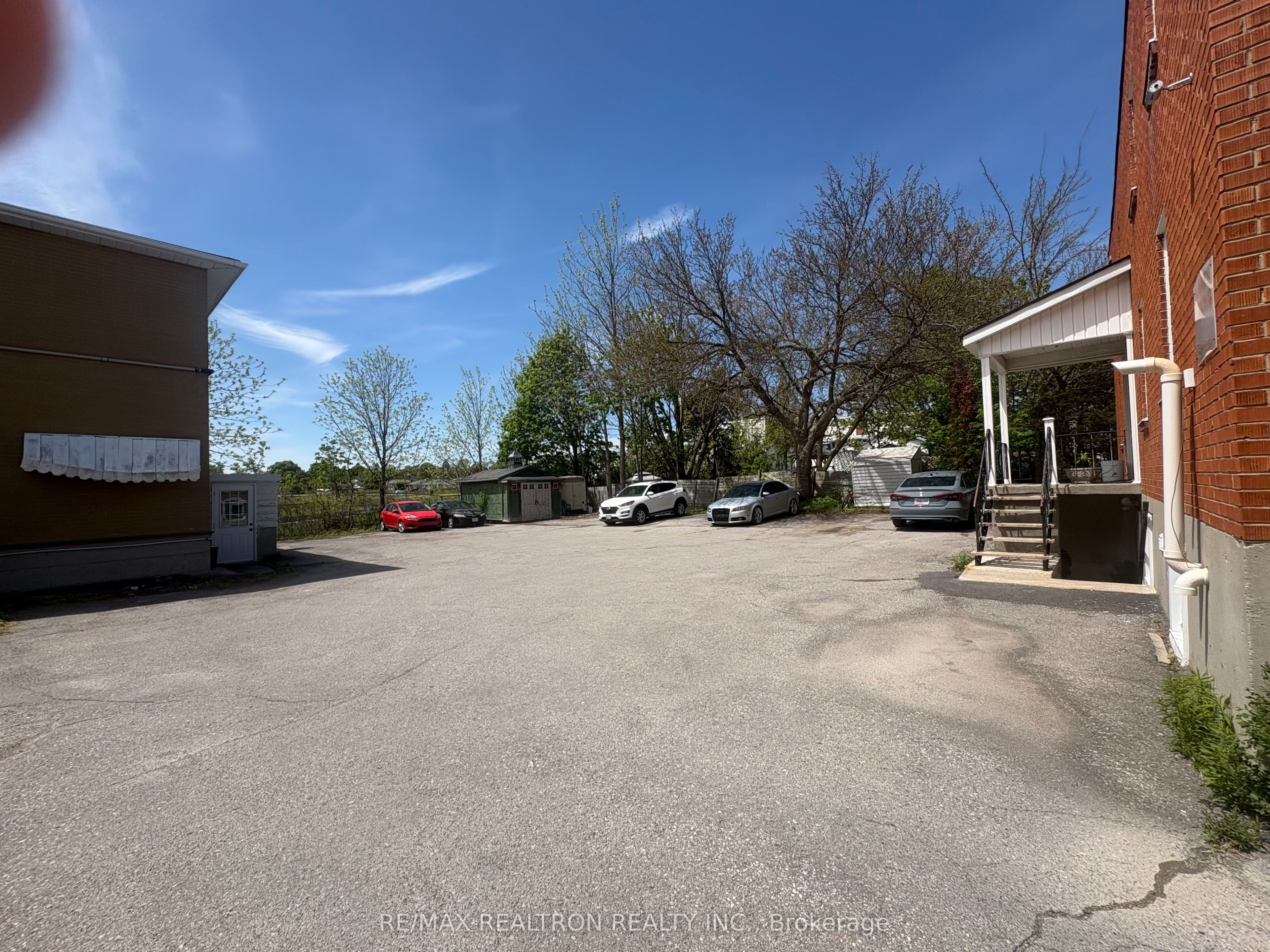 188 Henry Street, Quinte West, ON K8V 5L3 photo 3