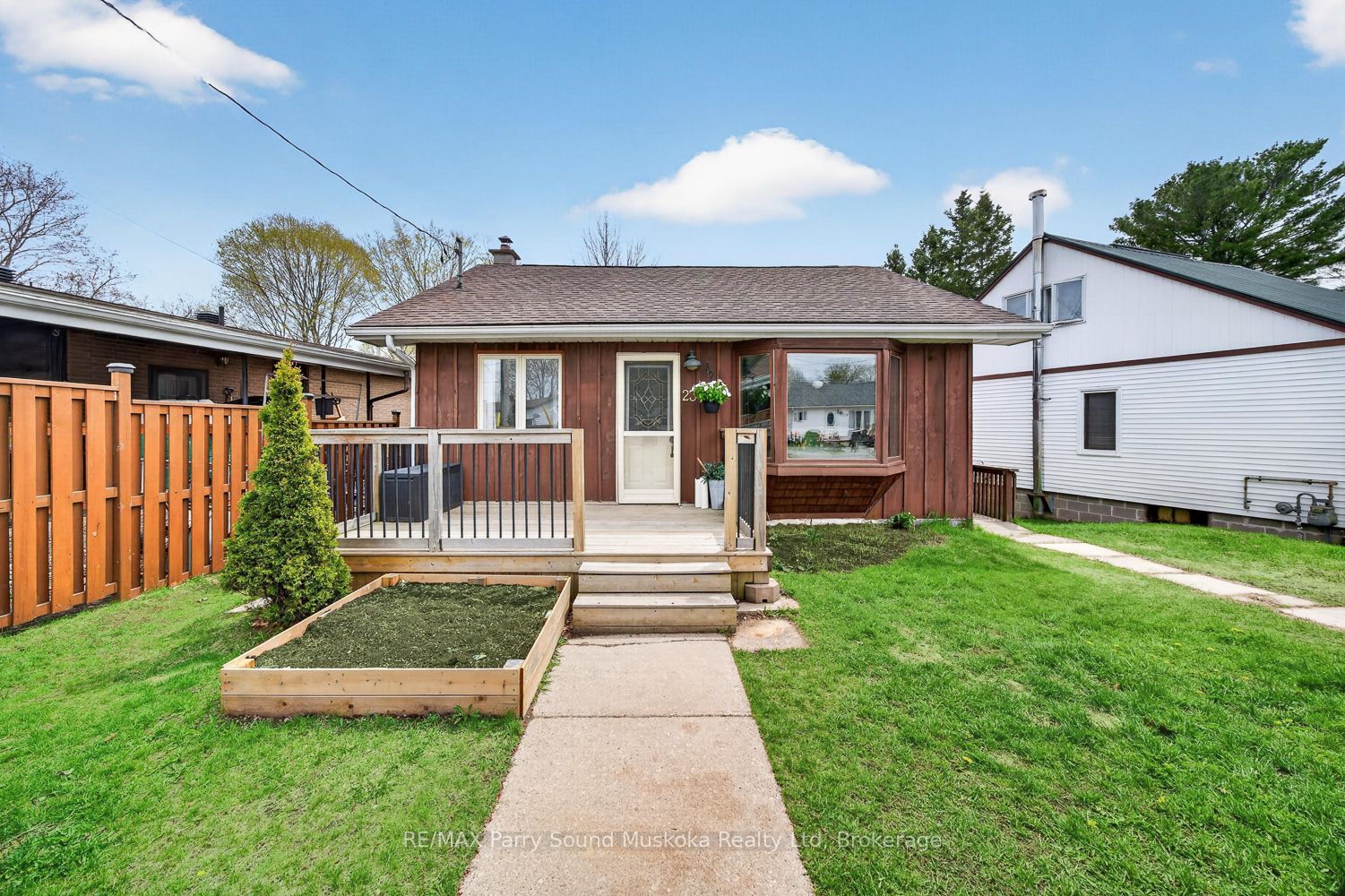 23 Highland Crescent, Parry Sound, ON P2A 1N7