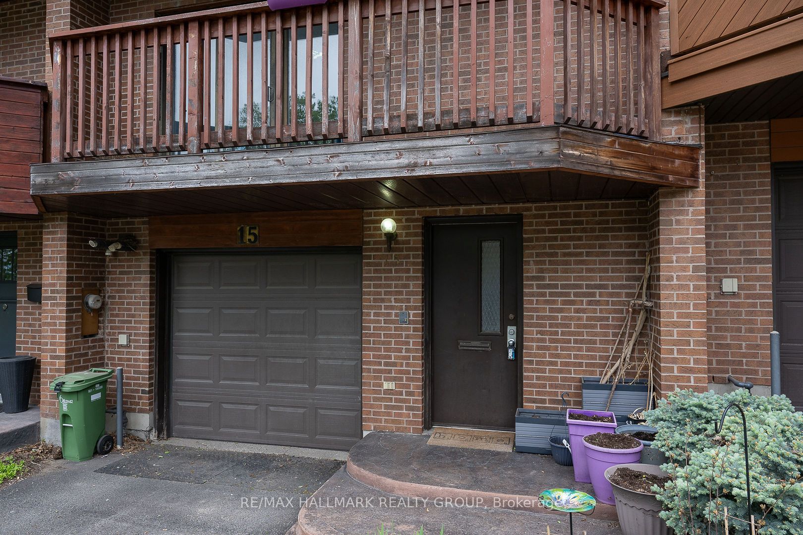 15 Birchdale Avenue, Crystal Bay - Rocky Point - Bayshore, ON K2H 5A1 photo 3
