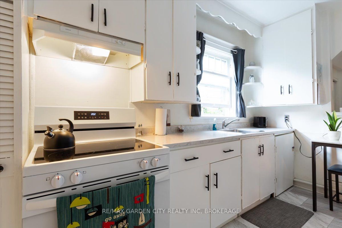 43 York Street, St. Catharines, ON L2R 6C2 photo 5