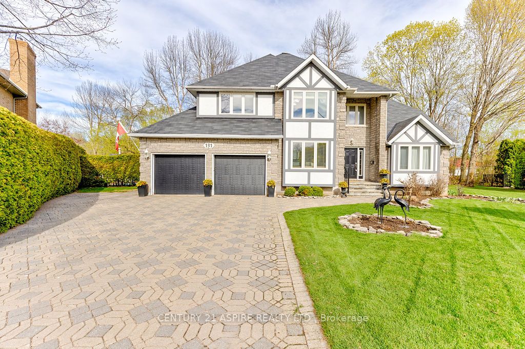 131 Owens Street, Pembroke, ON K8A 8K1 photo 2