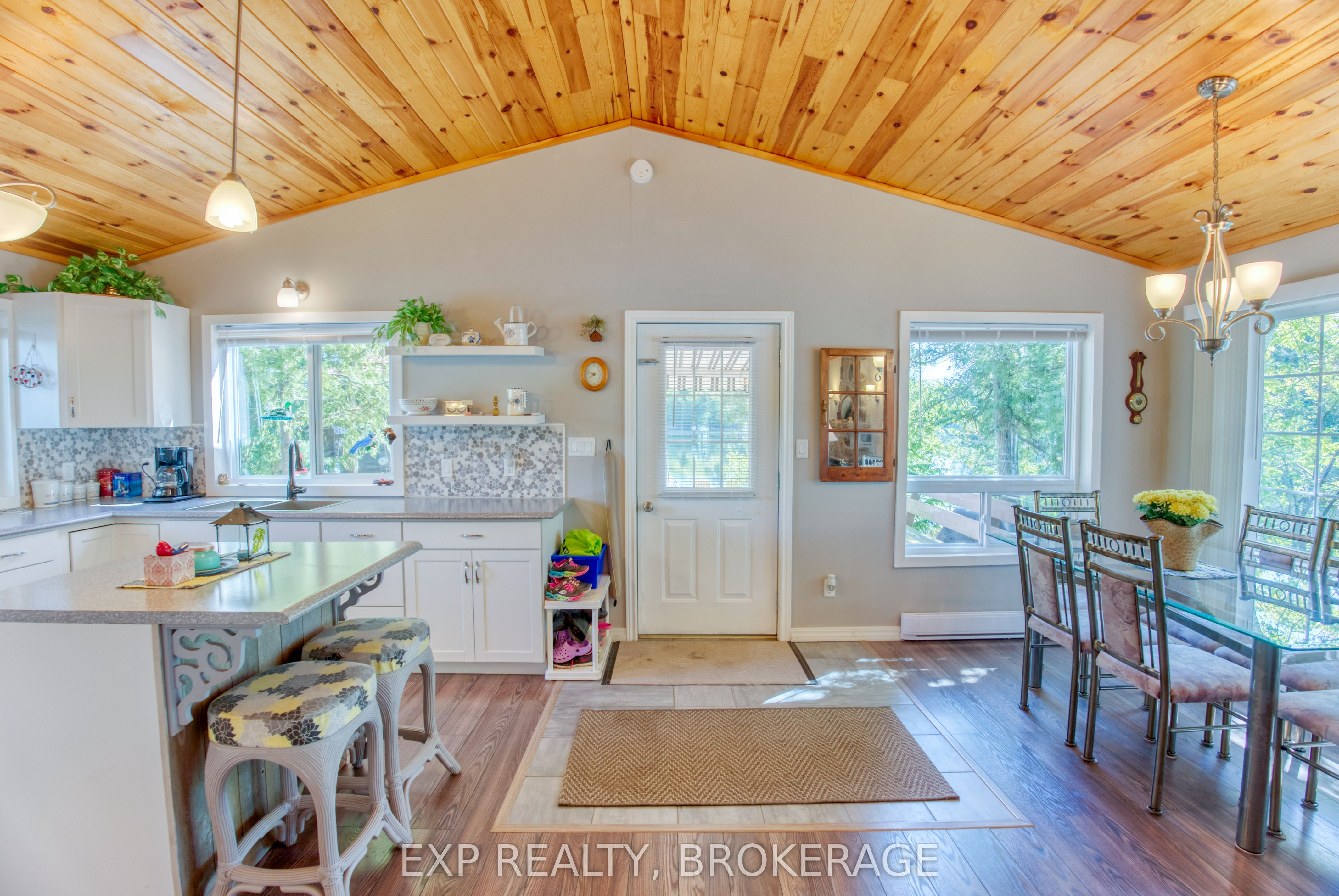 832 Sharbot Lake, Frontenac, ON K0H 2P0 photo 3