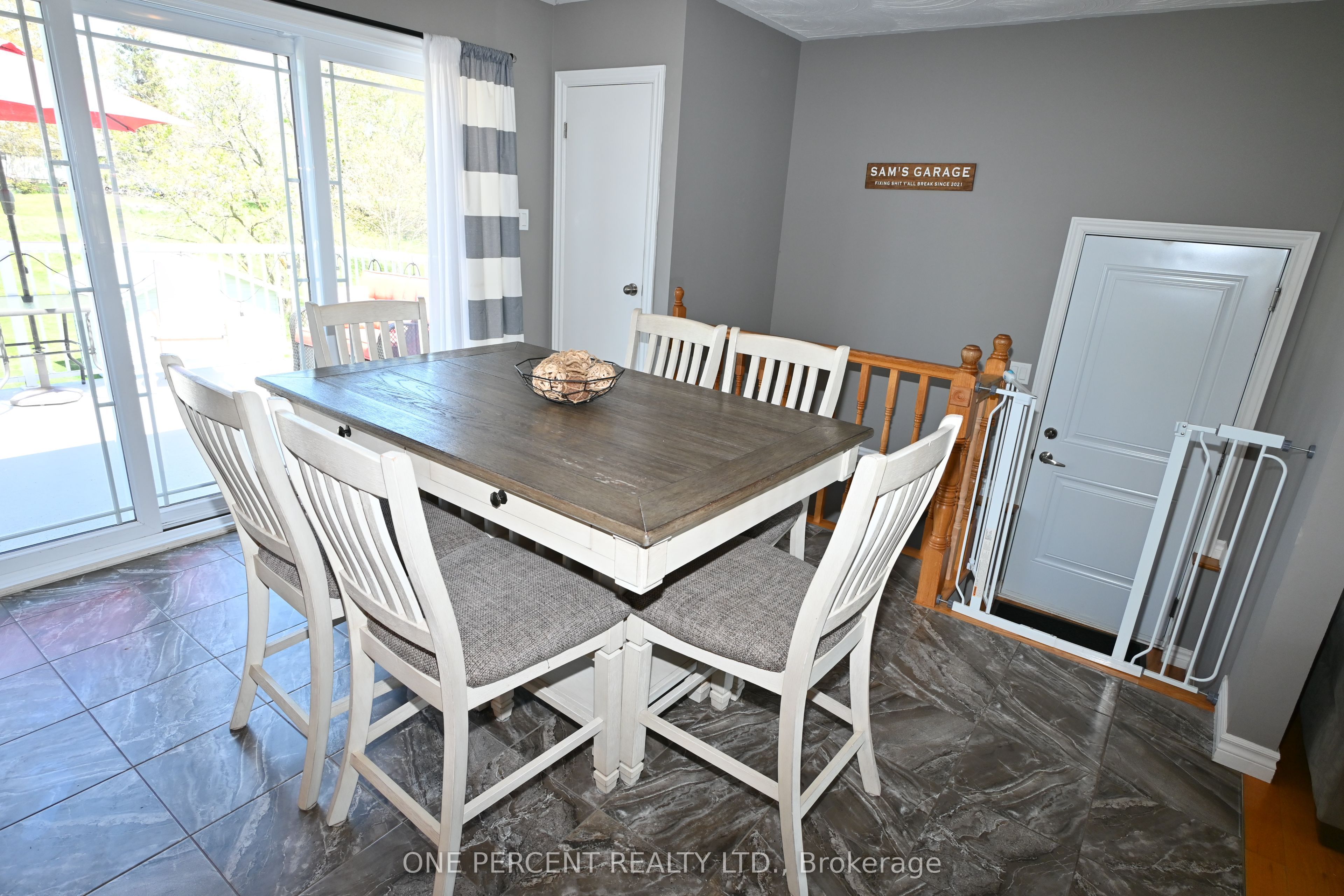 2010 Rue Du Parc Street W, Alfred and Plantagenet, ON K0B 1J0 photo 5