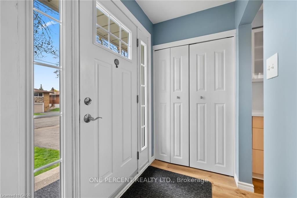 42 Atwater Crescent, Hamilton, ON L9C 2E7 photo 4